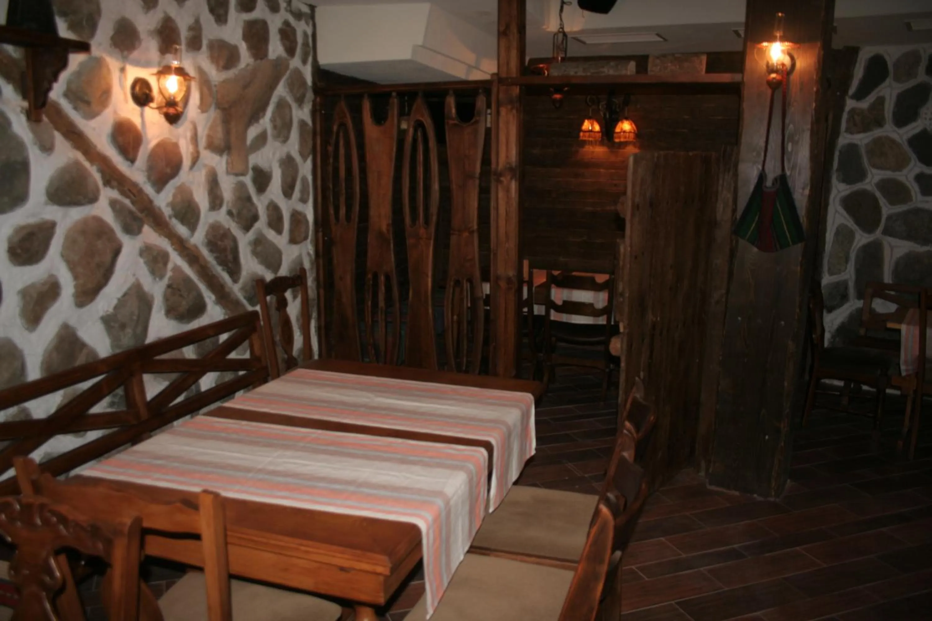 Restaurant/places to eat in Aparthotel VRIS