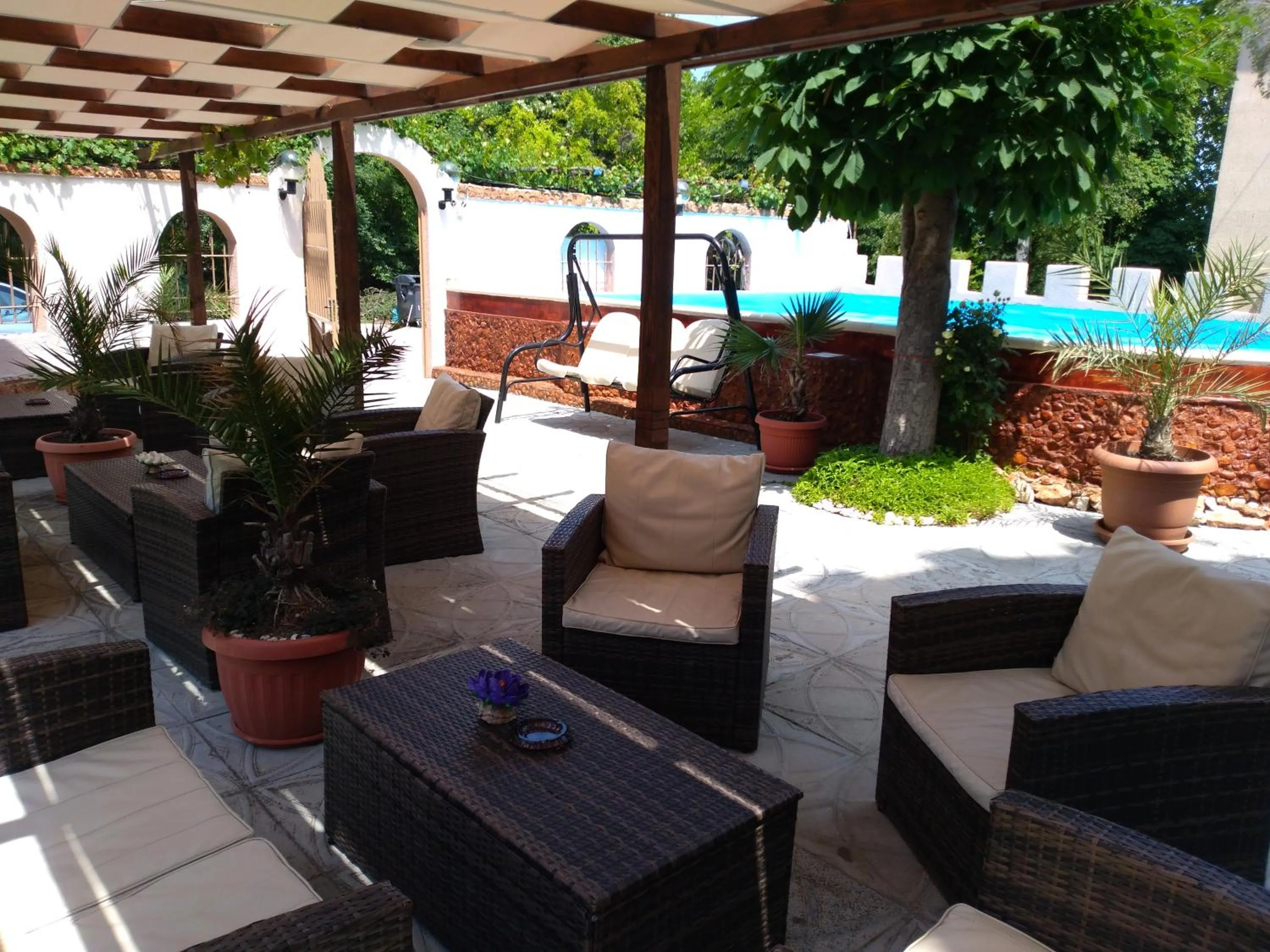 Patio in Hotel Angy