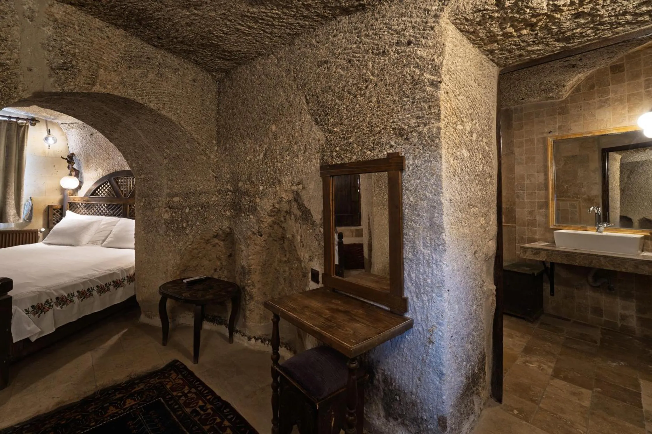 Bed in Grand Cave Suites
