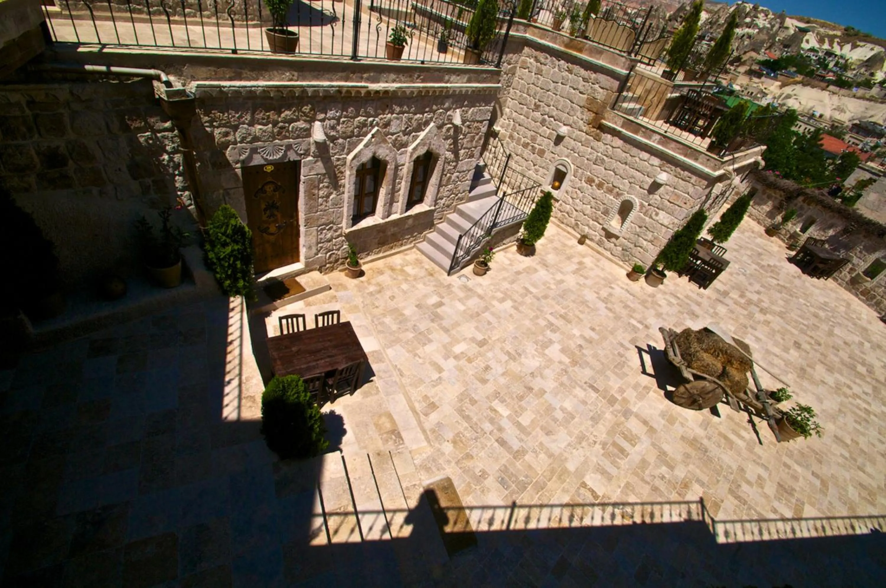 Balcony/Terrace in Grand Cave Suites