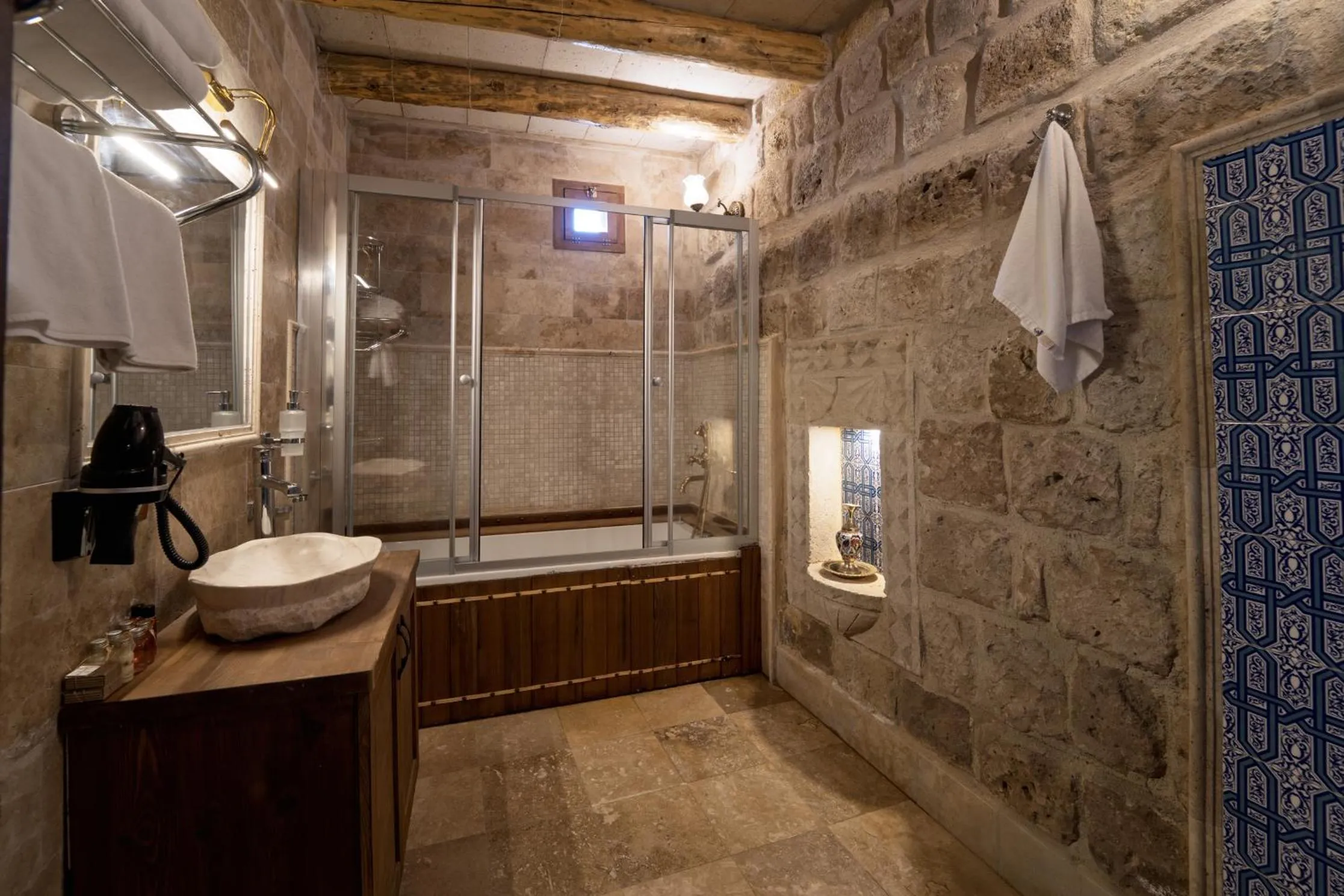 Shower in Grand Cave Suites