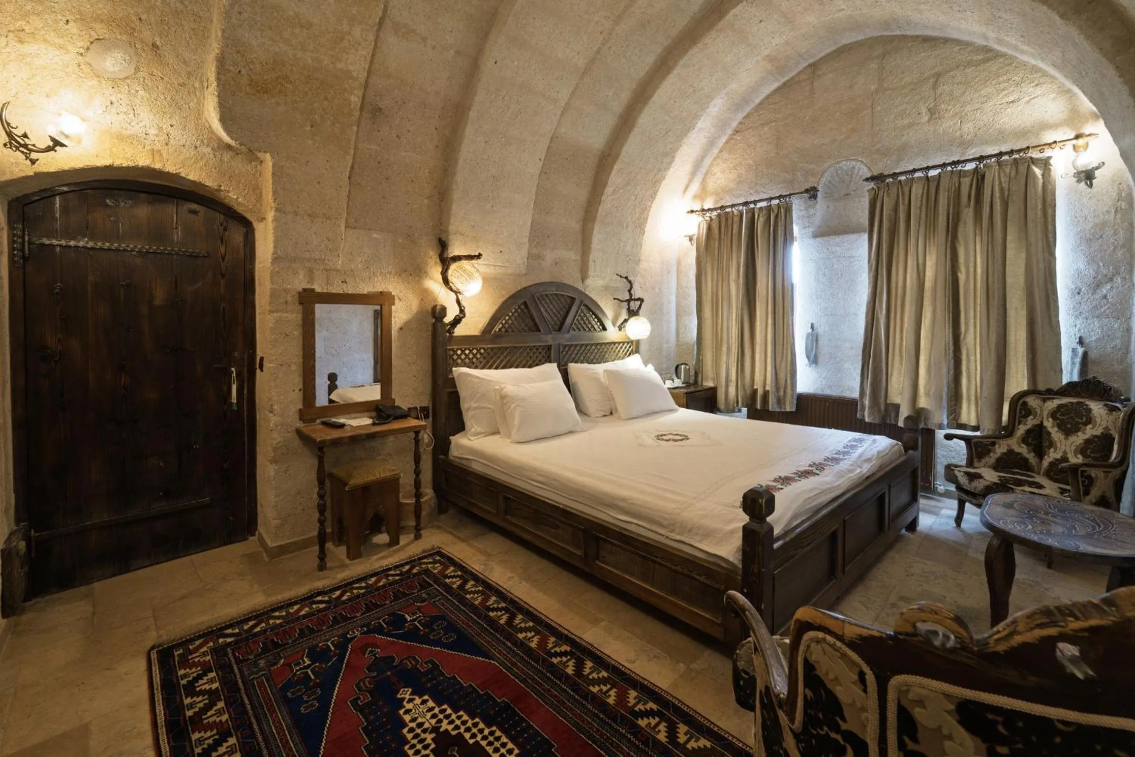 Bed in Grand Cave Suites
