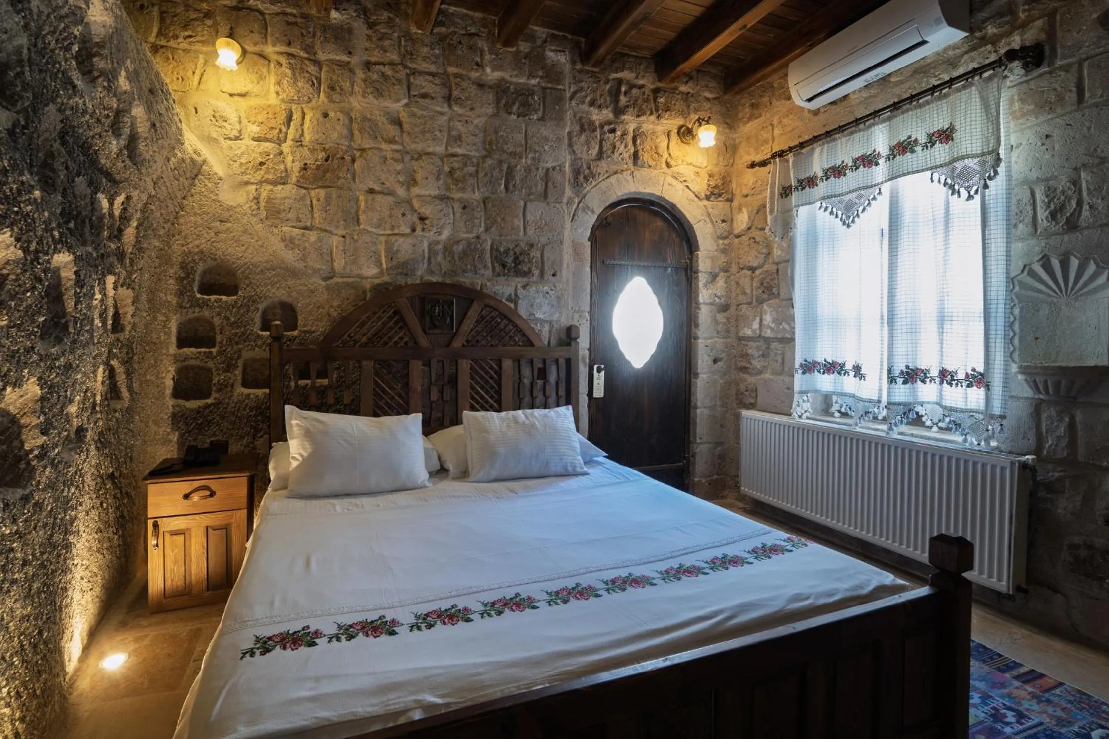 Bed in Grand Cave Suites