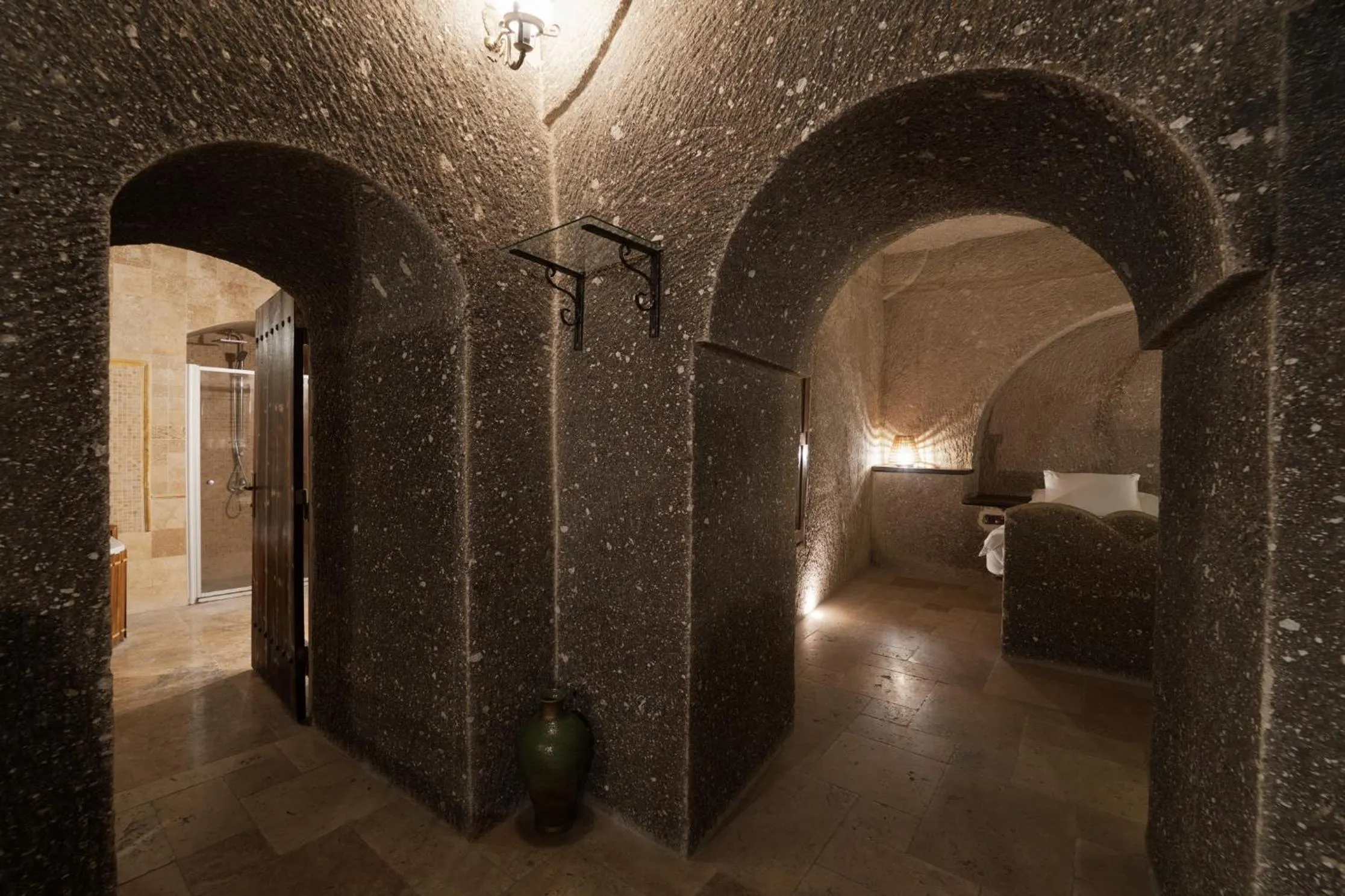 Bed in Grand Cave Suites