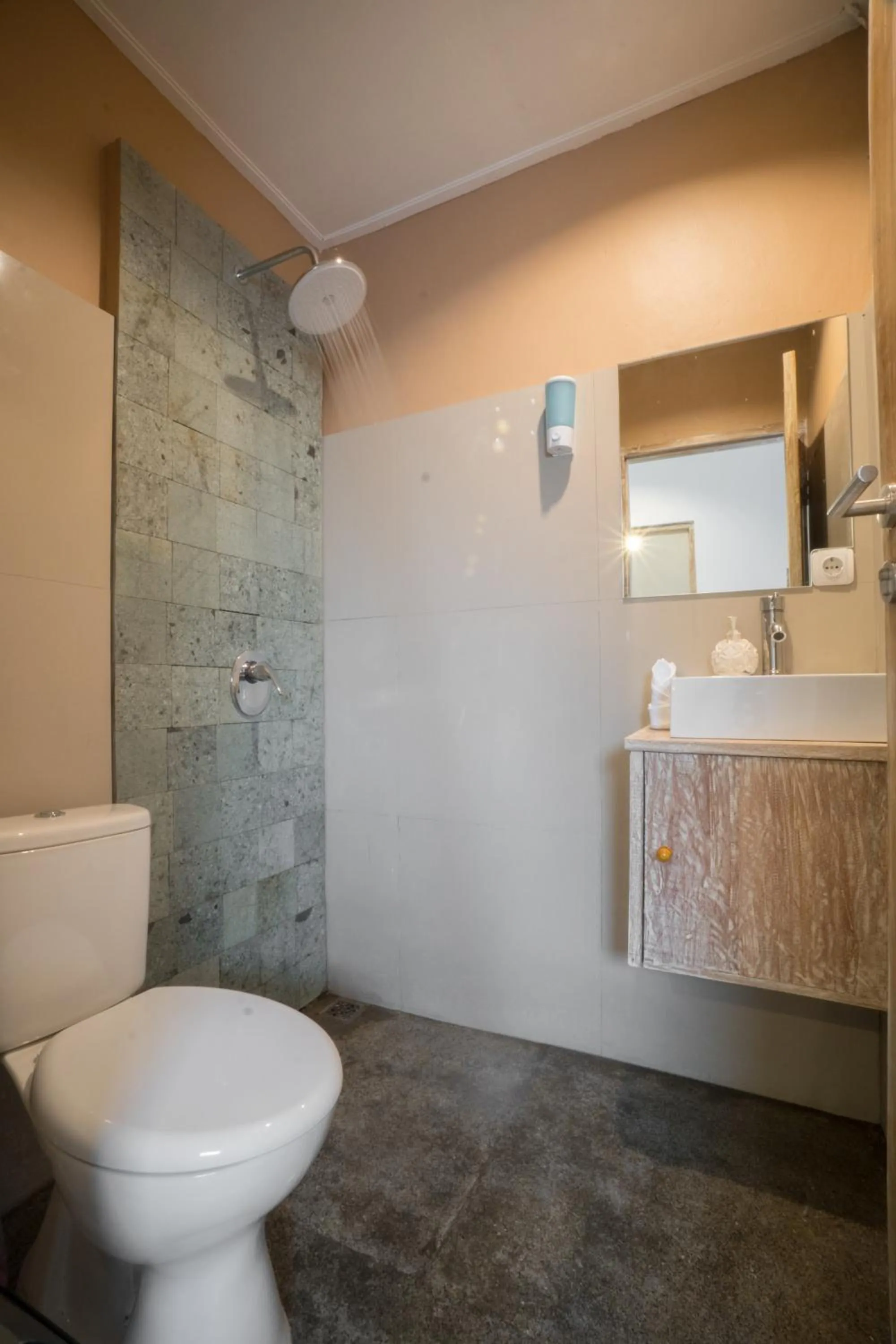 Shower in The Catur Villa Seminyak