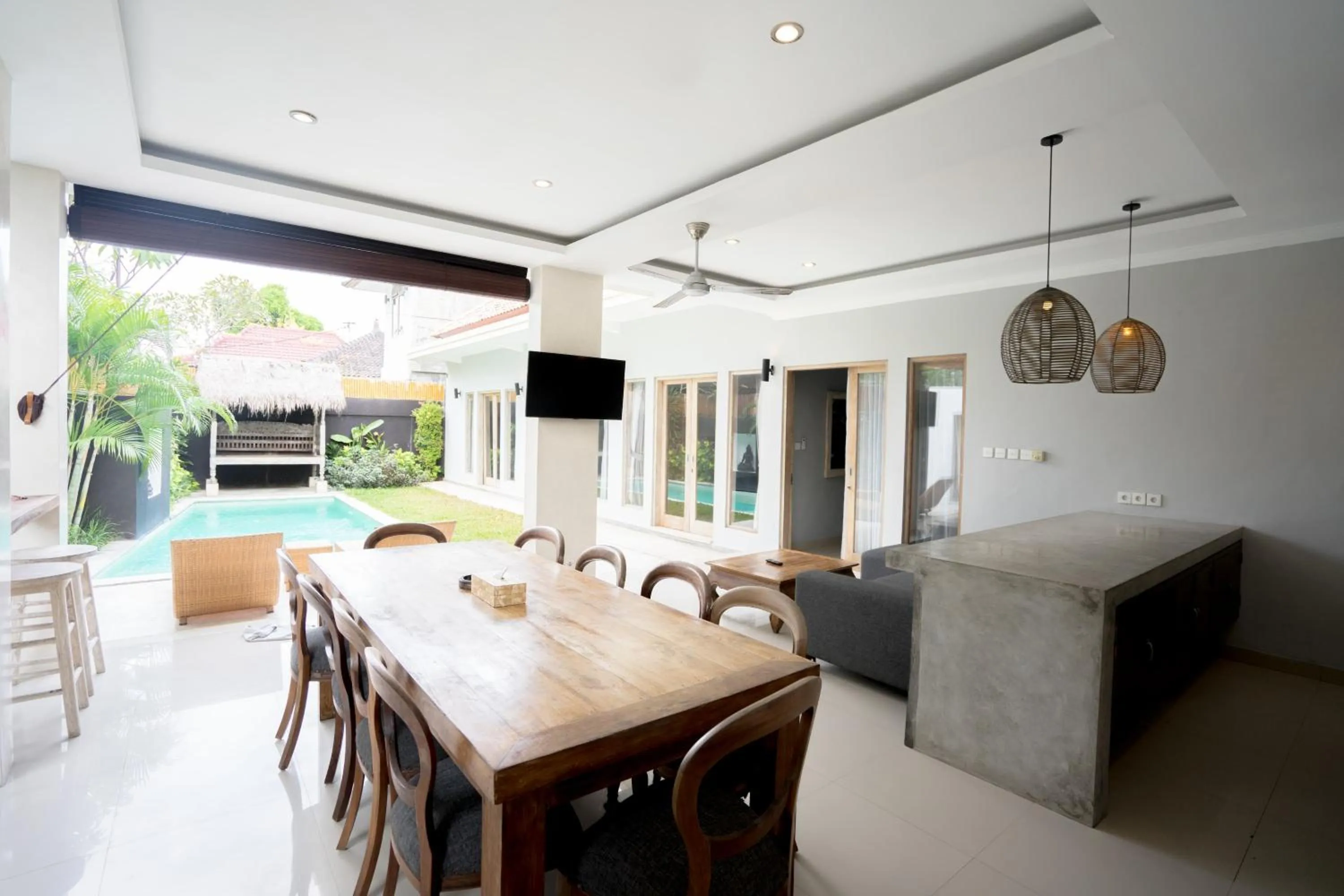 Dining area in The Catur Villa Seminyak