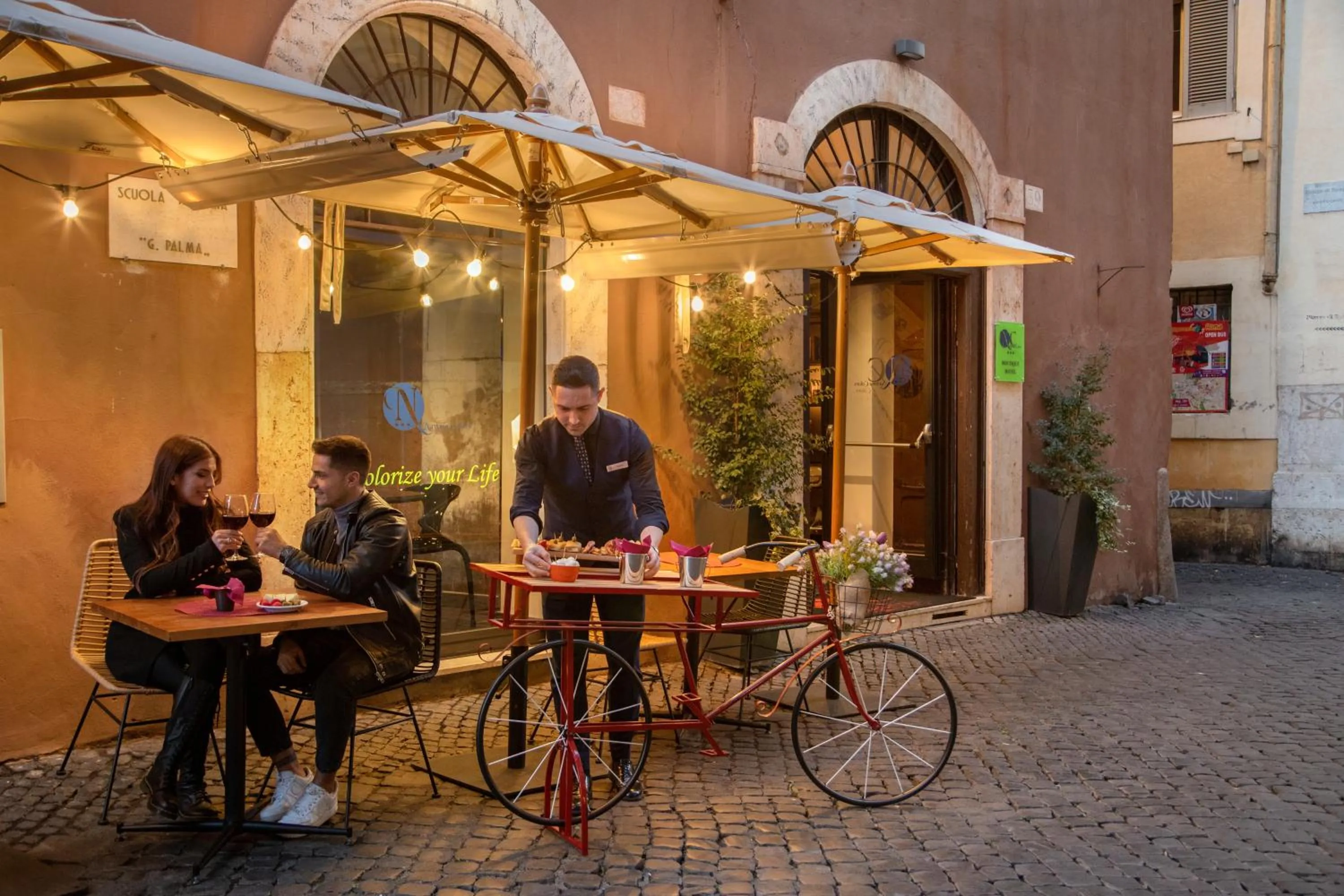 Food and drinks in Navona Colors Hotel