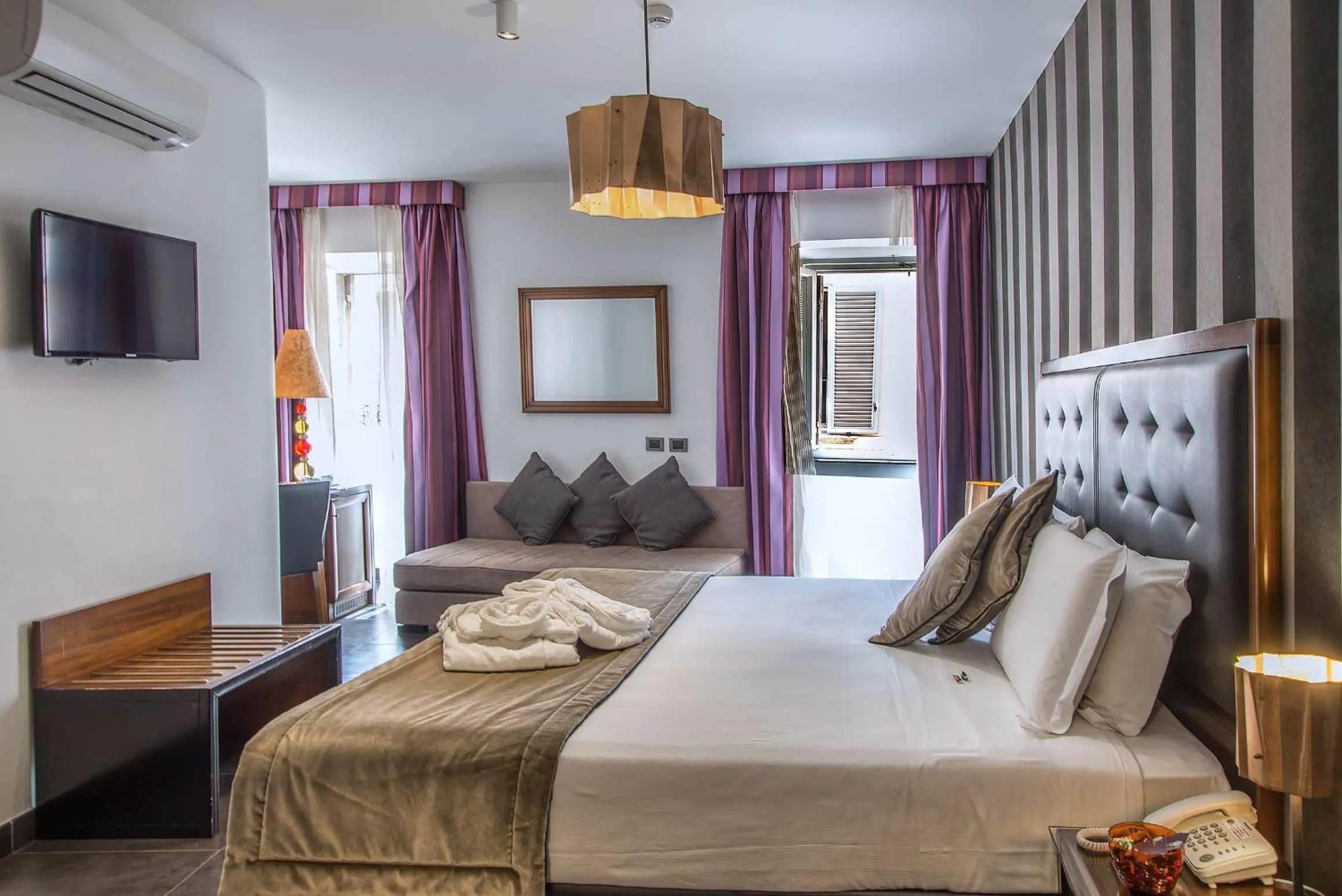 Bedroom, Bed in Navona Colors Hotel