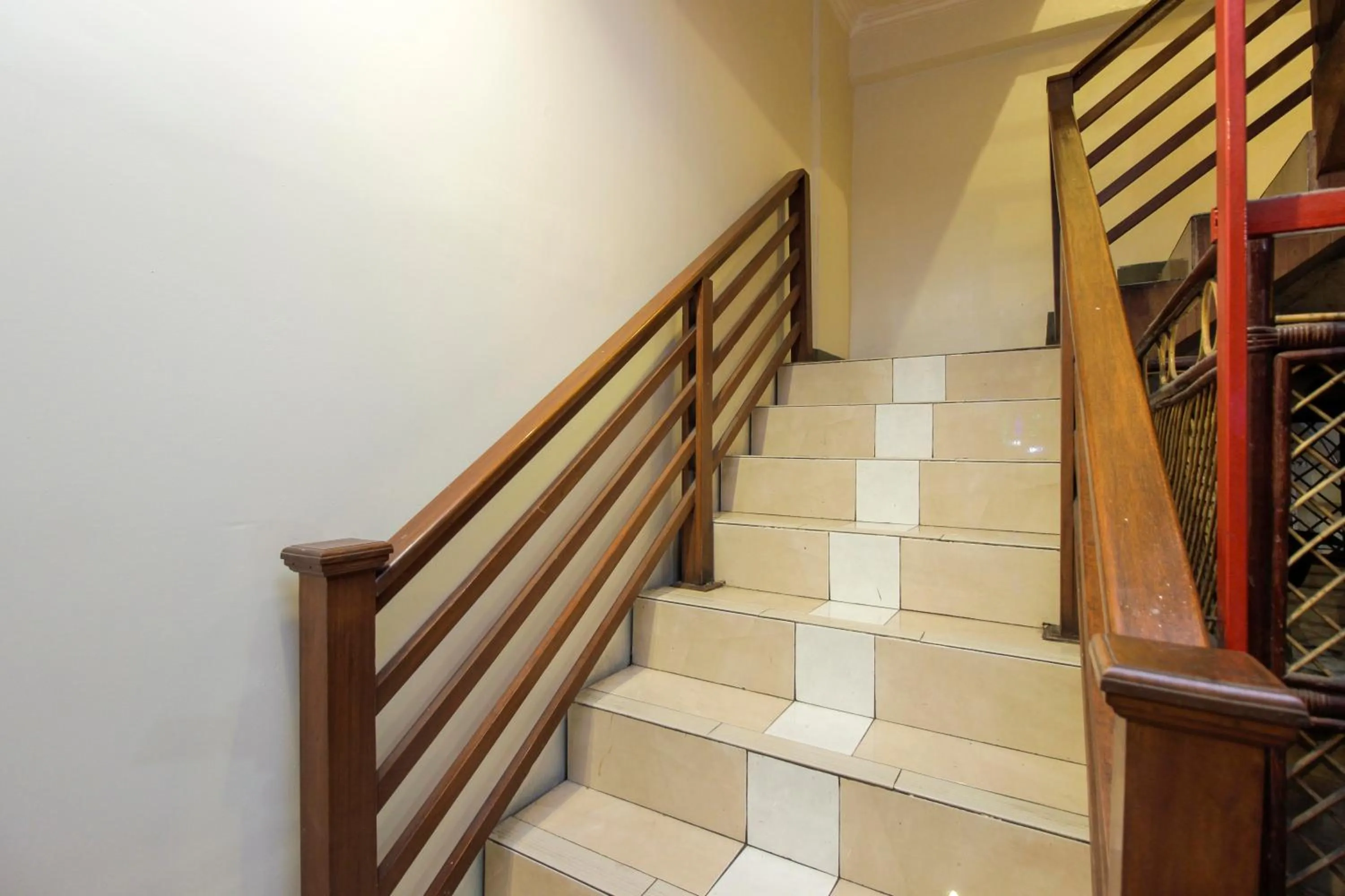 Area and facilities in RedDoorz near Bethesda Manado