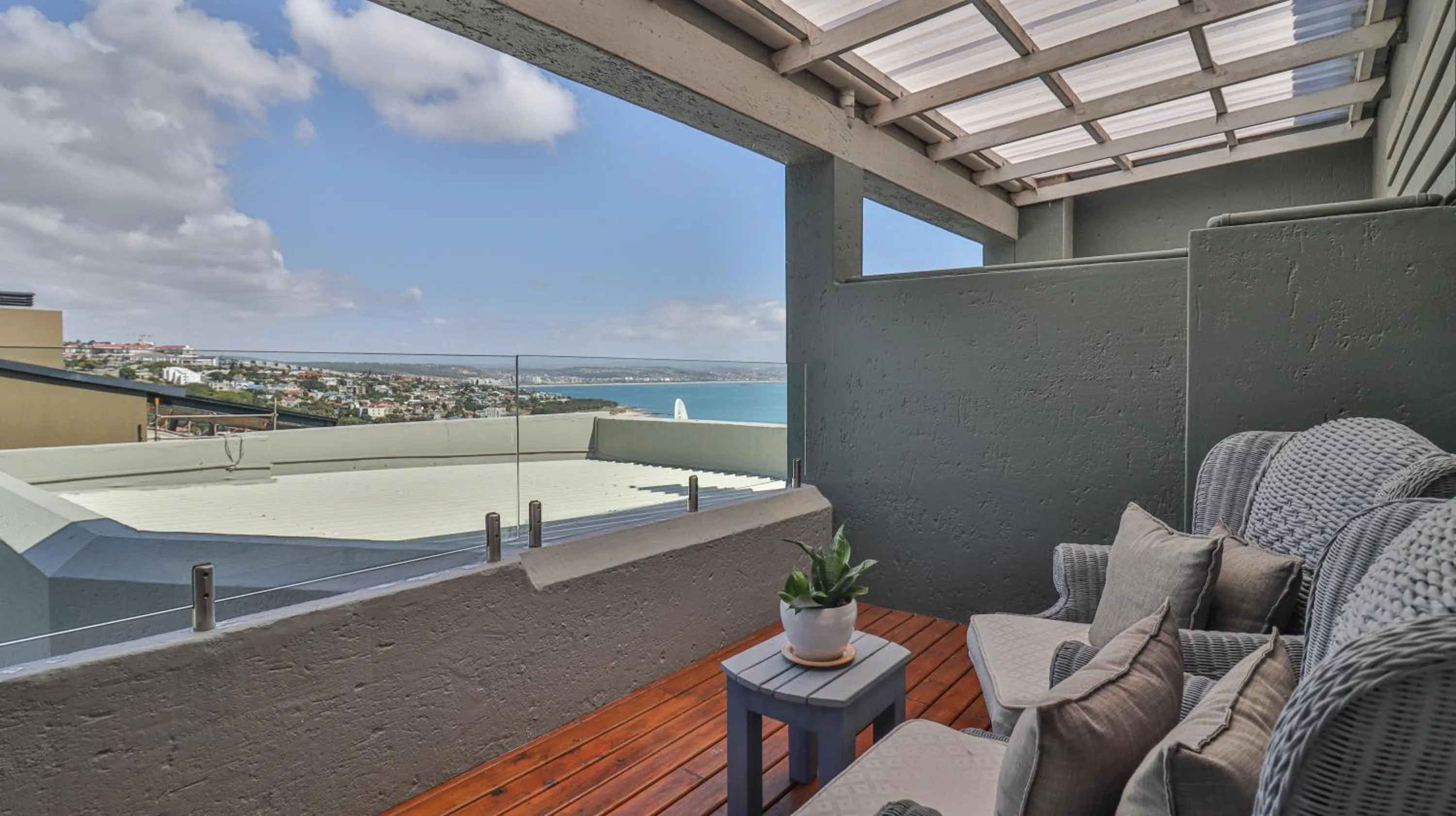 Balcony/Terrace in 3ColoursBlue Guest House