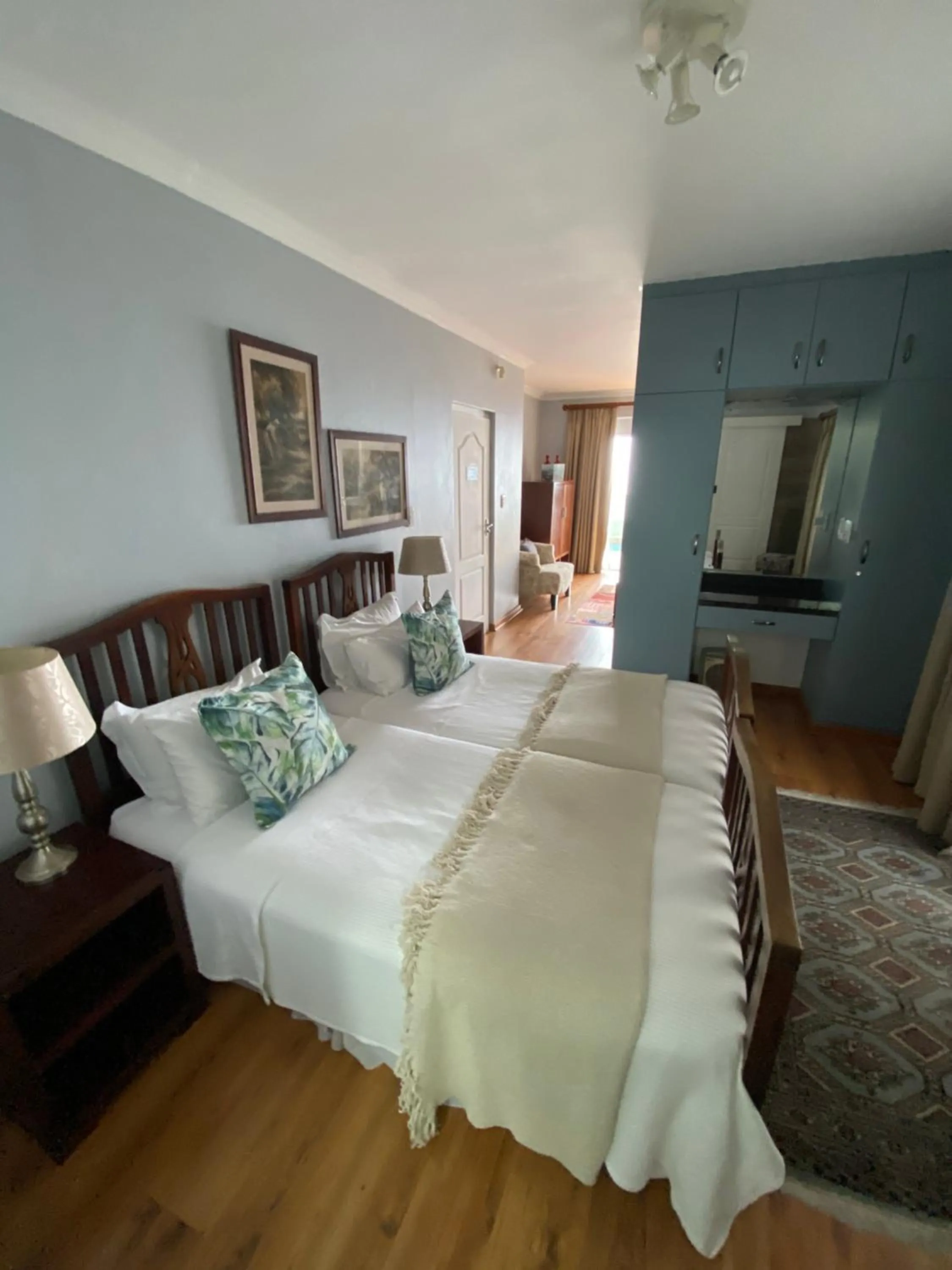 Bed in 3ColoursBlue Guest House