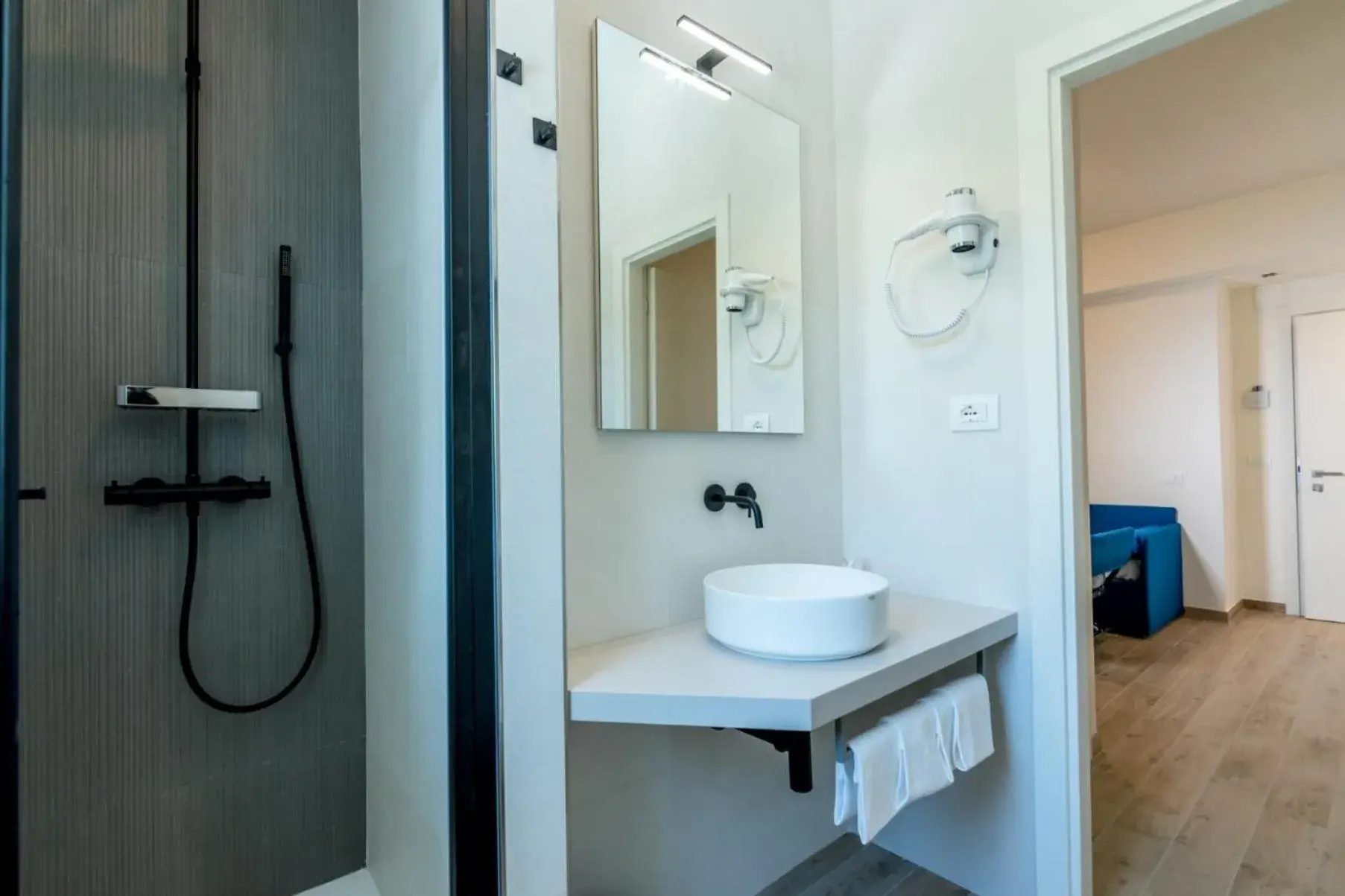 Junior Suite with Sea View in Hotel Relax Family & Spa Junior Suite with Sea View in Hotel Relax Family & Spa