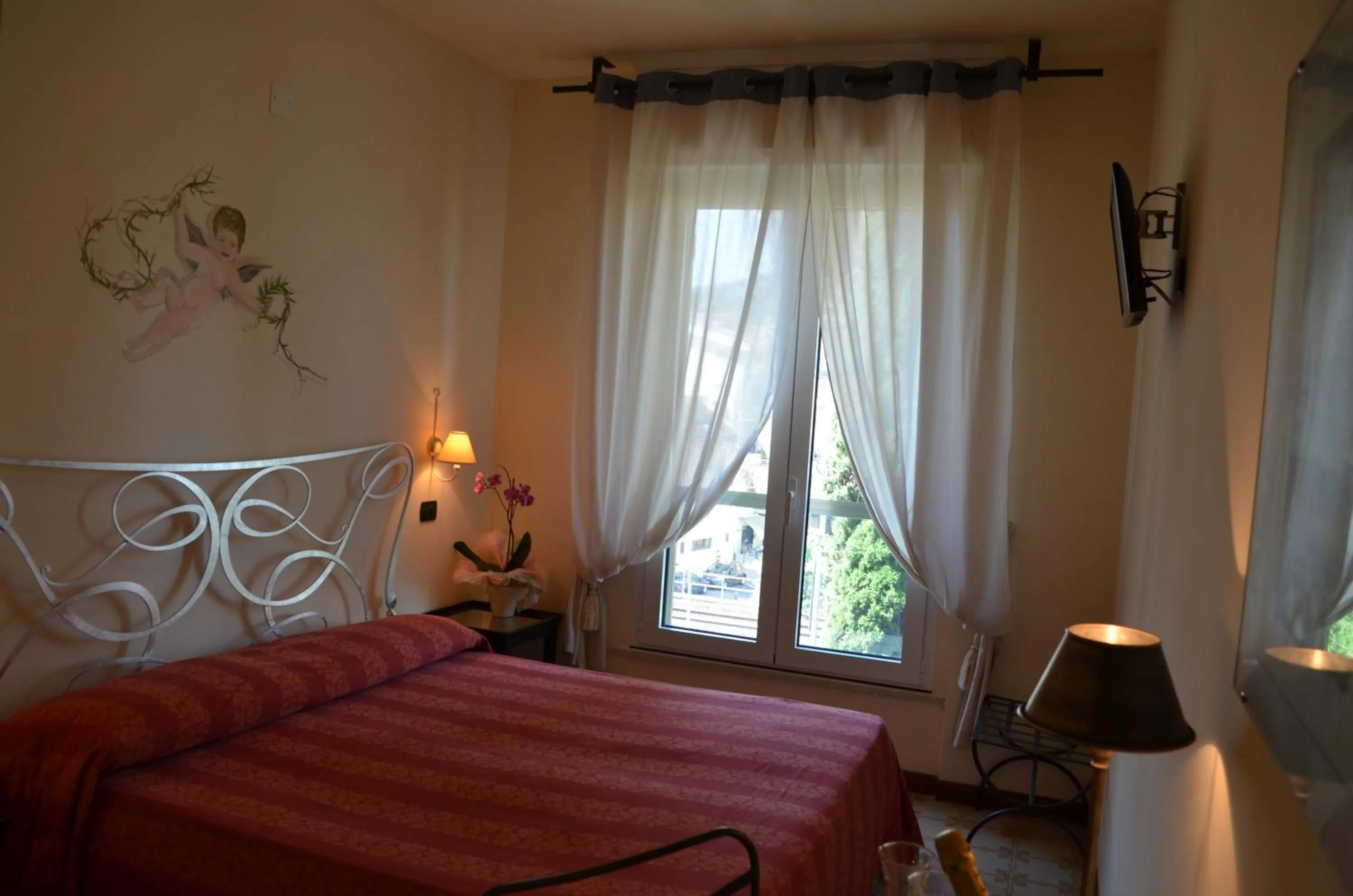 Bedroom, Bed in Family Hotel Relax