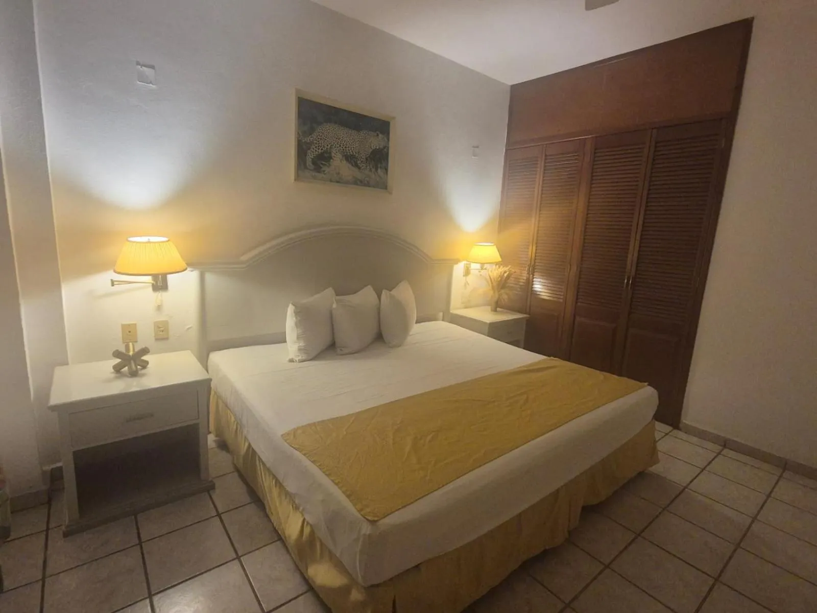 Photo of the whole room, Bed in Hotel Costa Brava