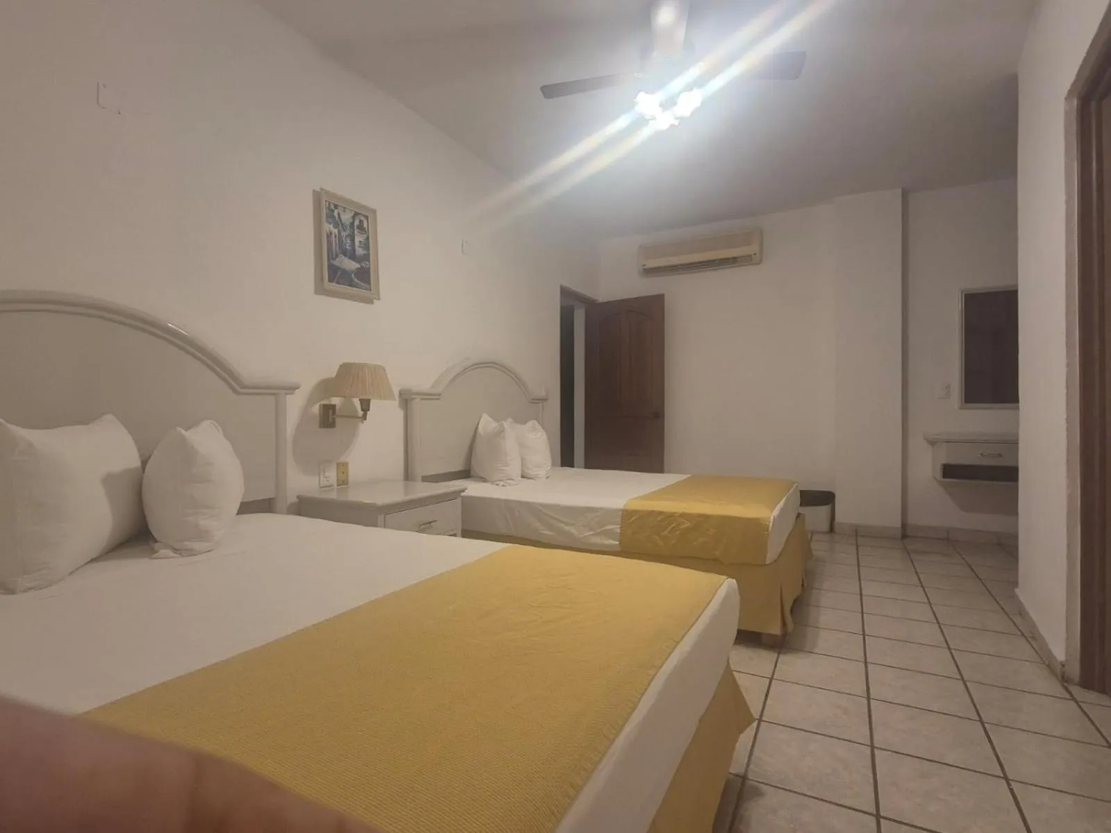 Photo of the whole room, Bed in Hotel Costa Brava