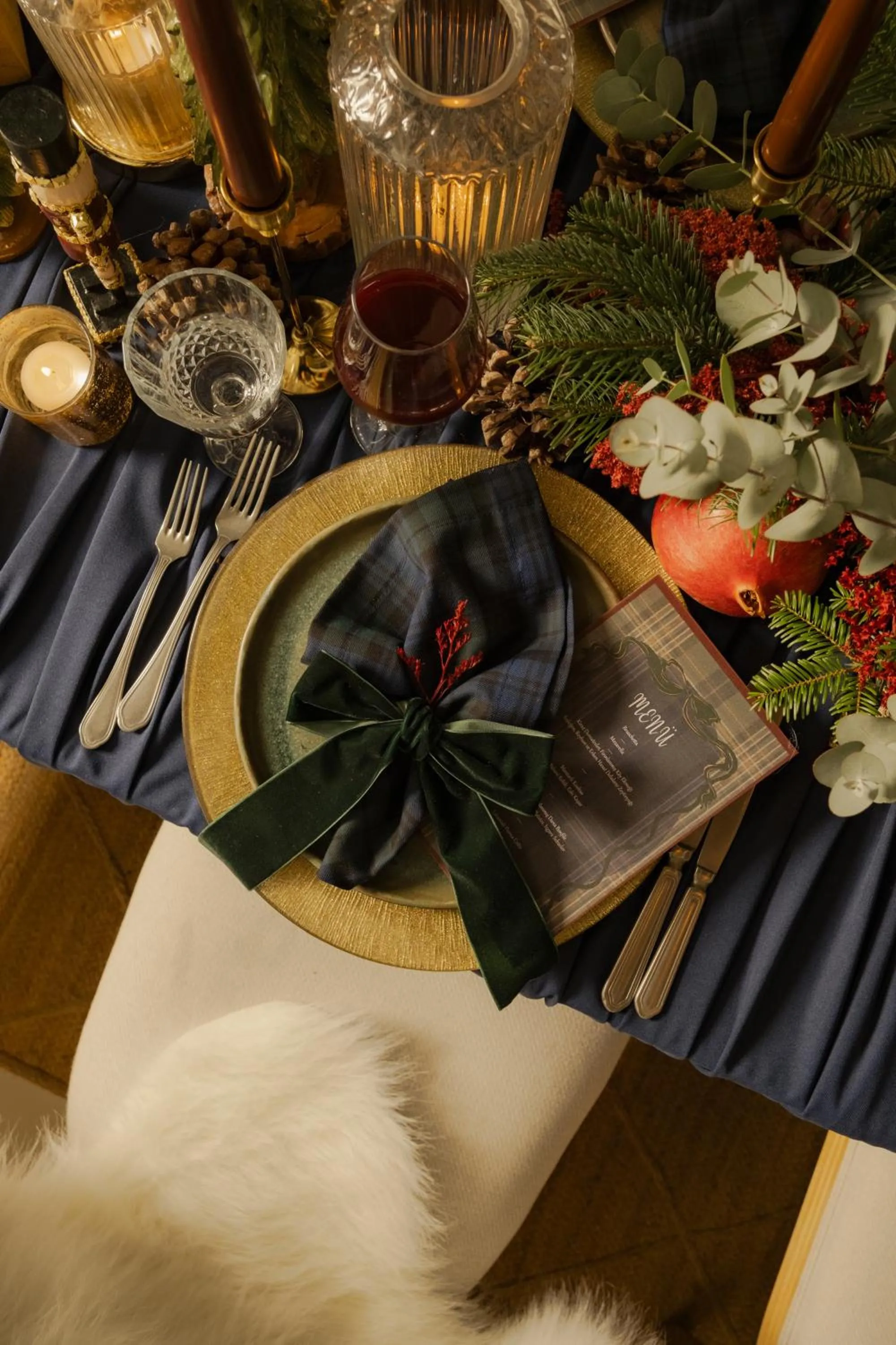 Restaurant/places to eat in Lale Hotel