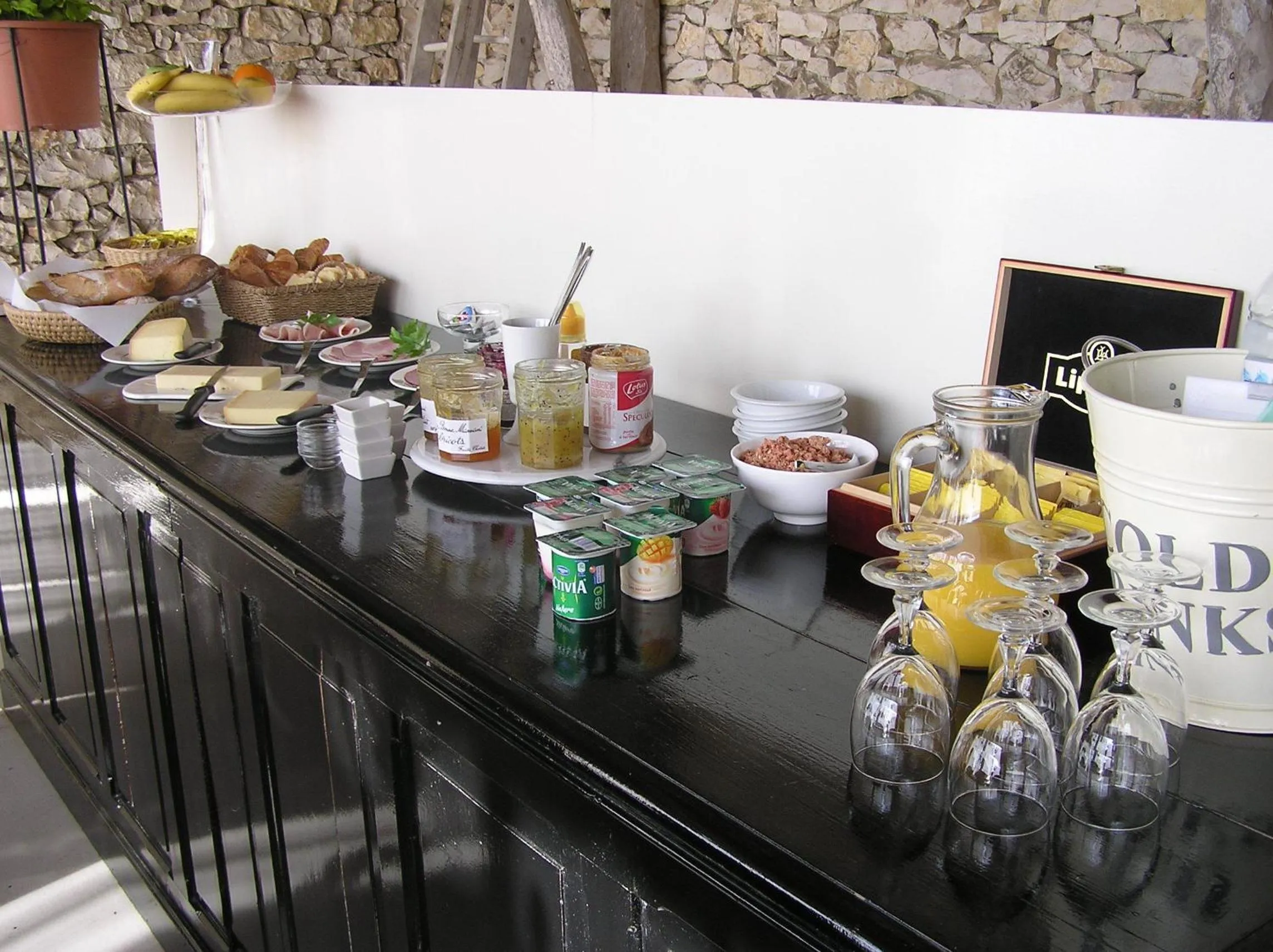 Breakfast in Domaine de L'Isle Basse