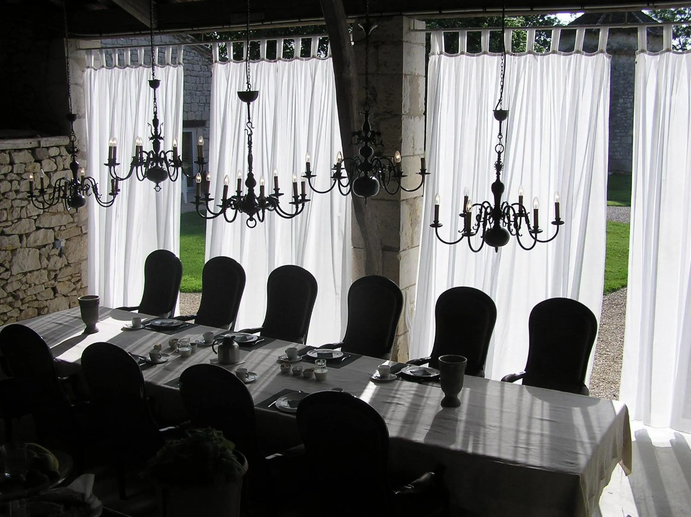 Meals in Domaine de L'Isle Basse