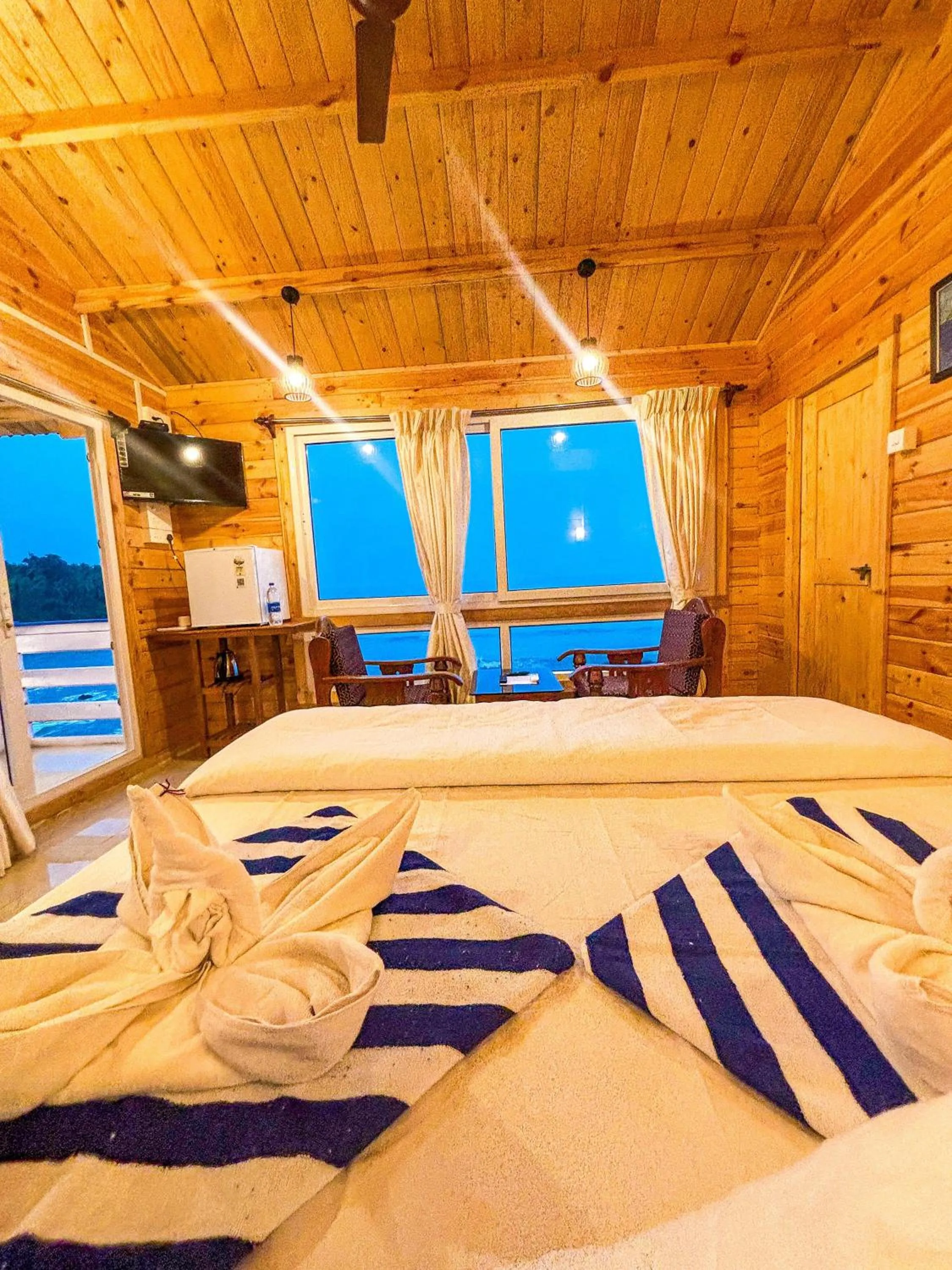 Photo of the whole room, Bed in Red Crab Eco Resorts