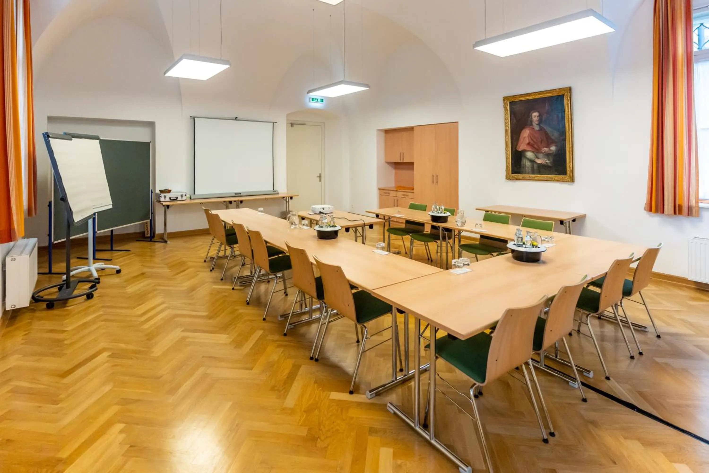 Meeting/conference room in Gästehaus im Priesterseminar Salzburg