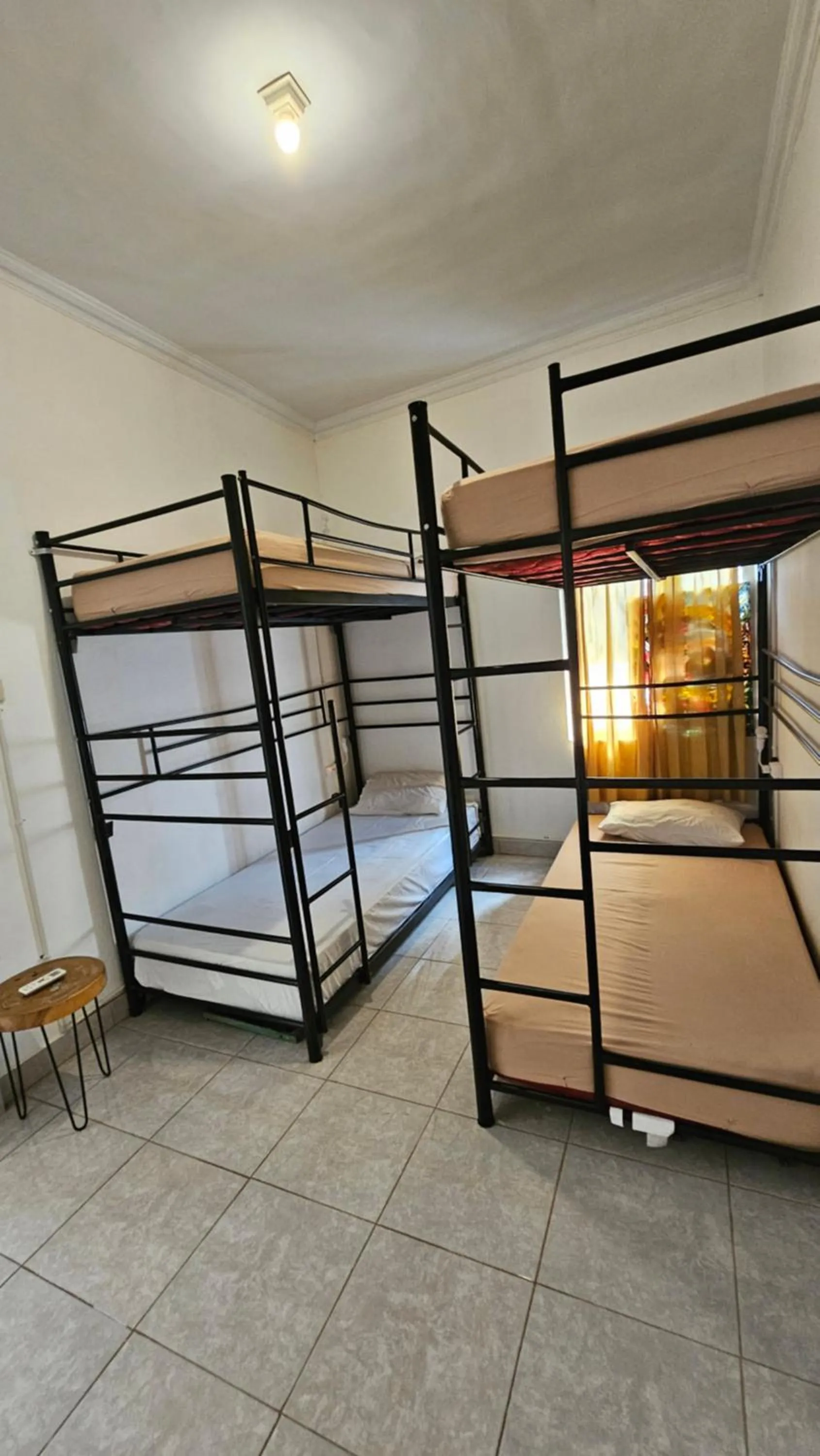bunk bed, Bed in Oke Baik Hostel
