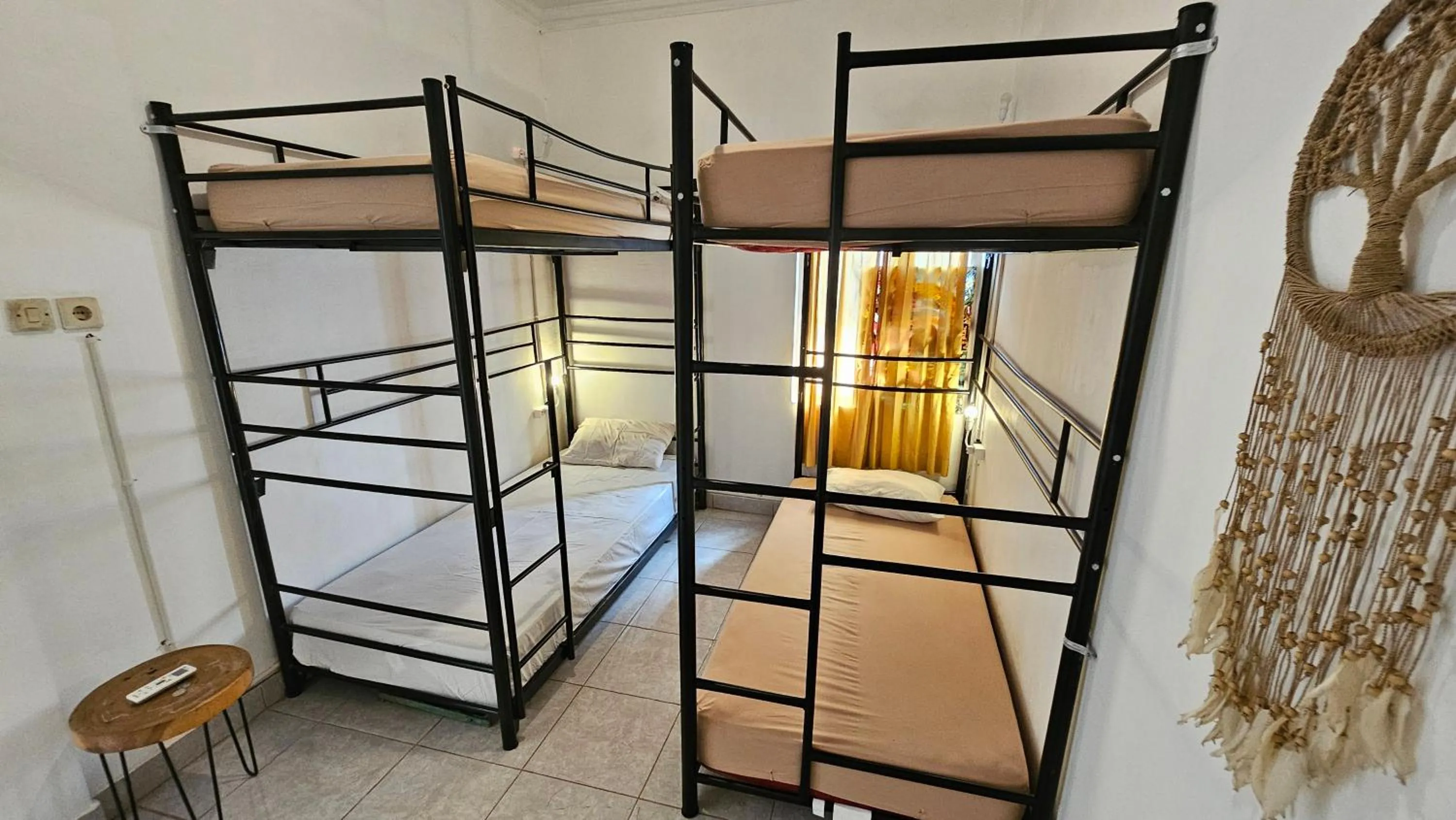 Bedroom, Bed in Oke Baik Hostel