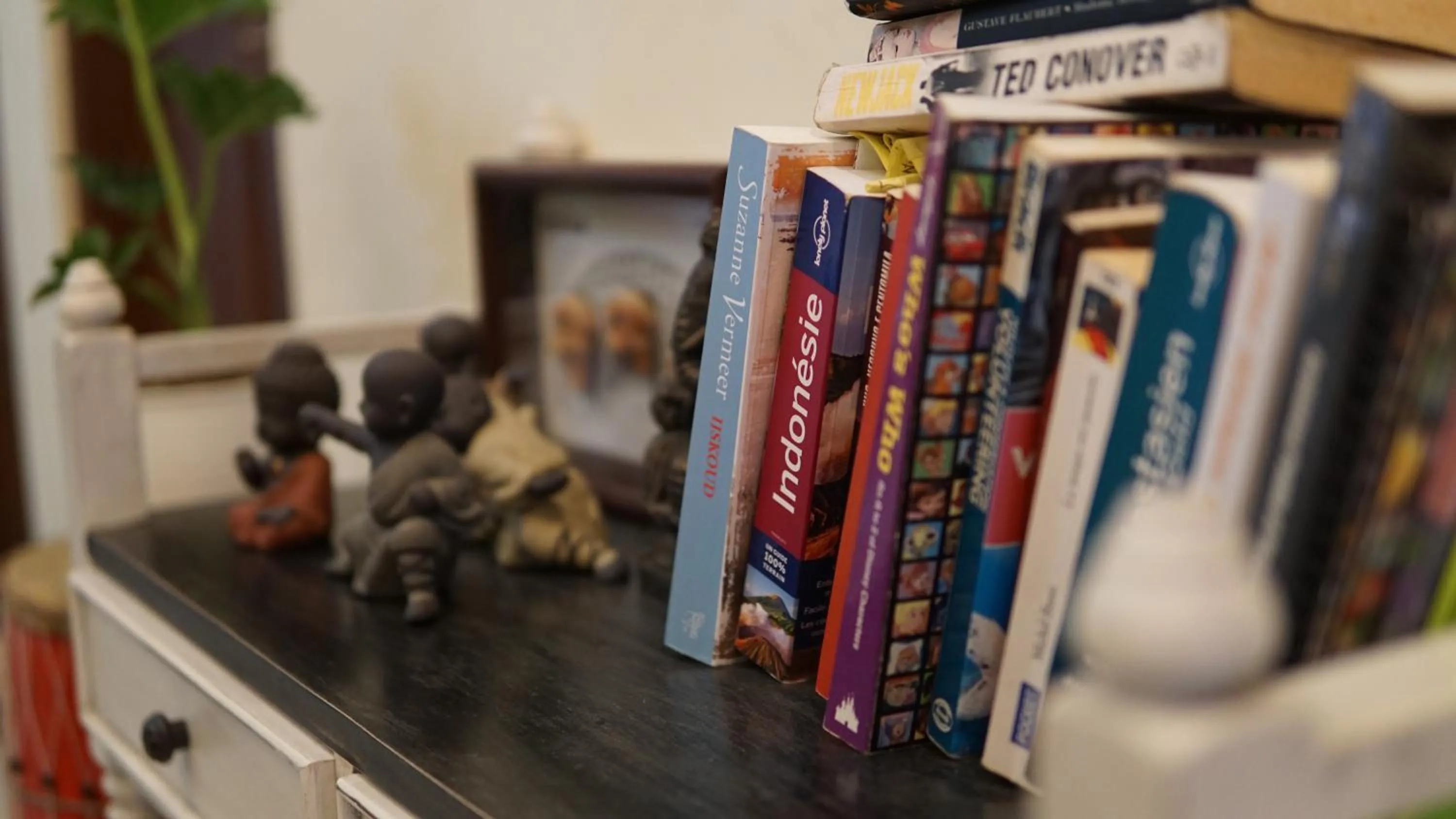 Library in Oke Baik Hostel