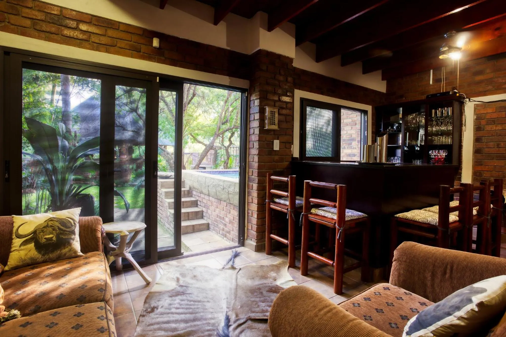 Lounge or bar in Doringpoort Lodge