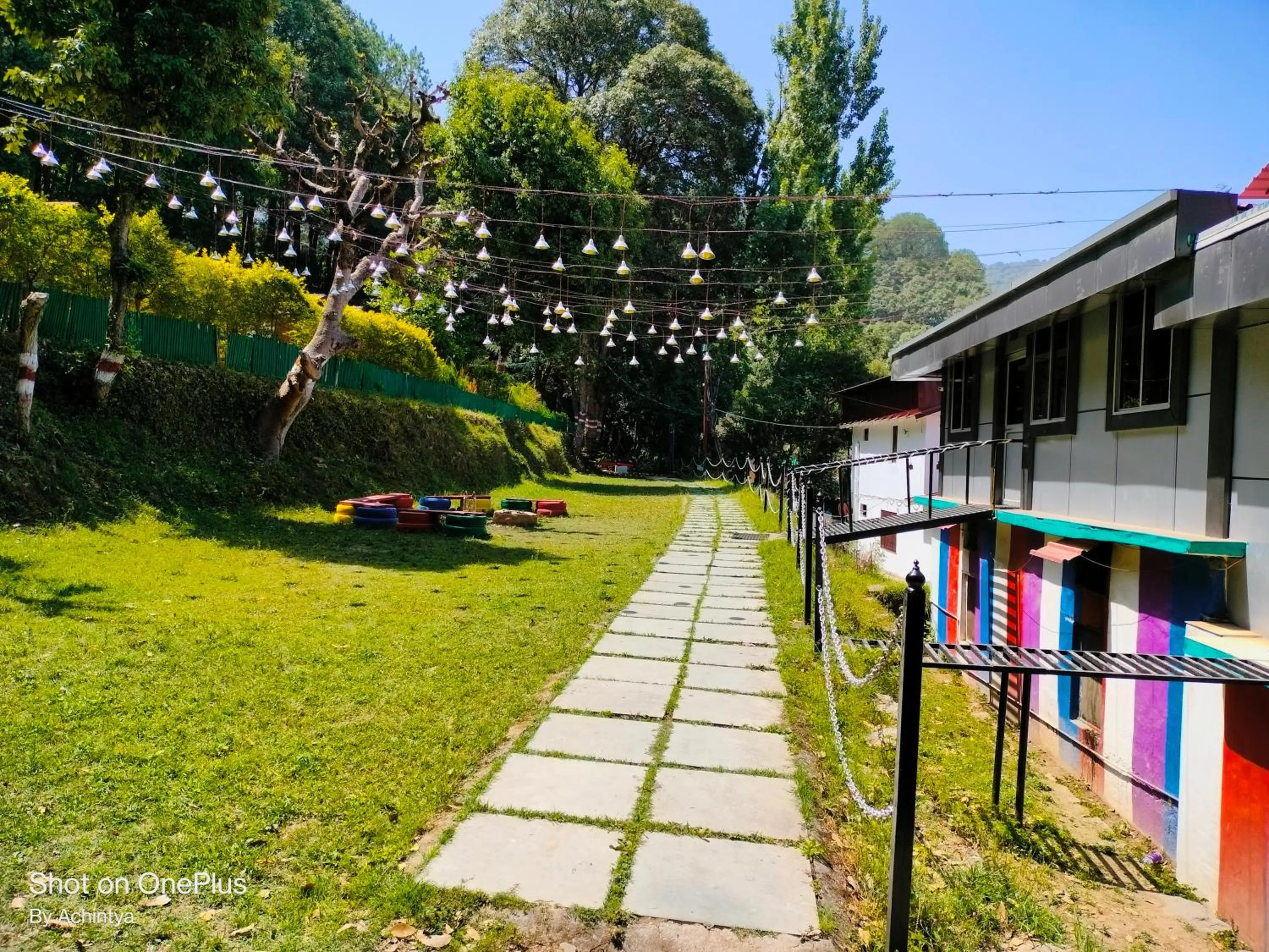 Restaurant/places to eat in Windsor Cottages