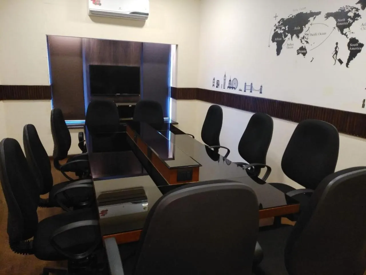 Meeting/conference room in Hotel Merlin International