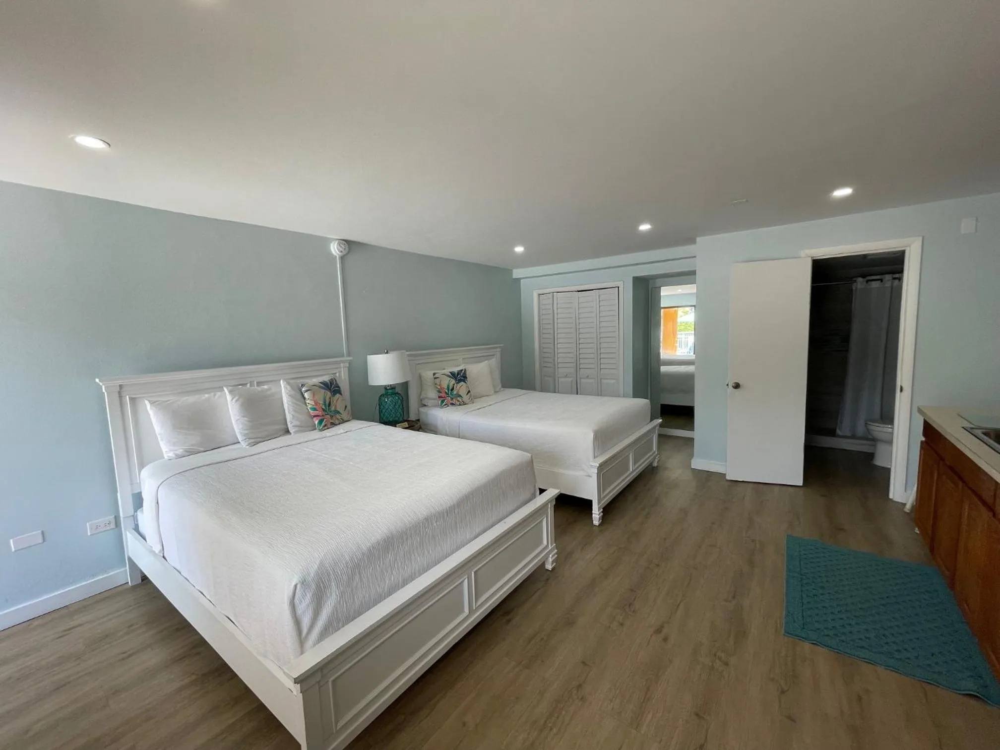 Bed in Rock Reef Resort