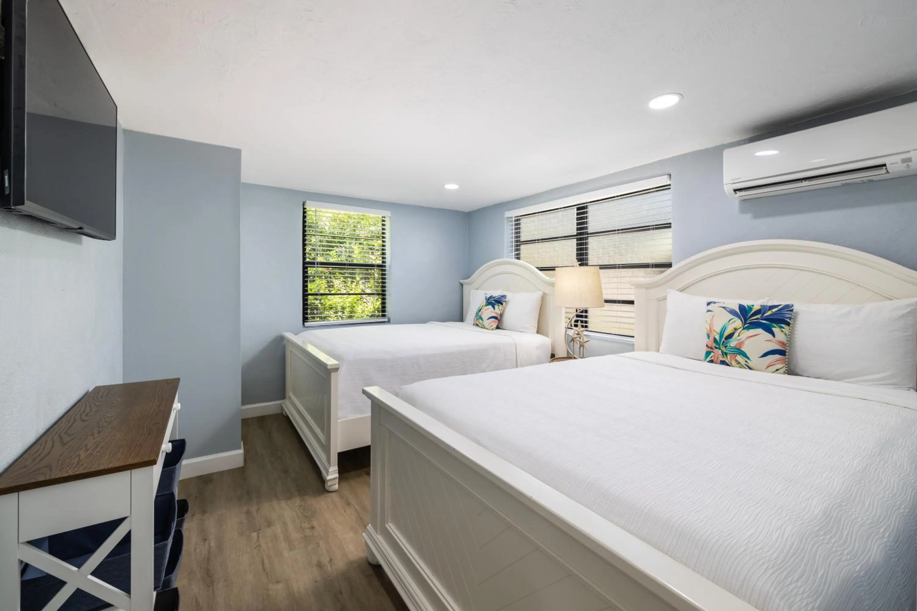 Bed in Rock Reef Resort