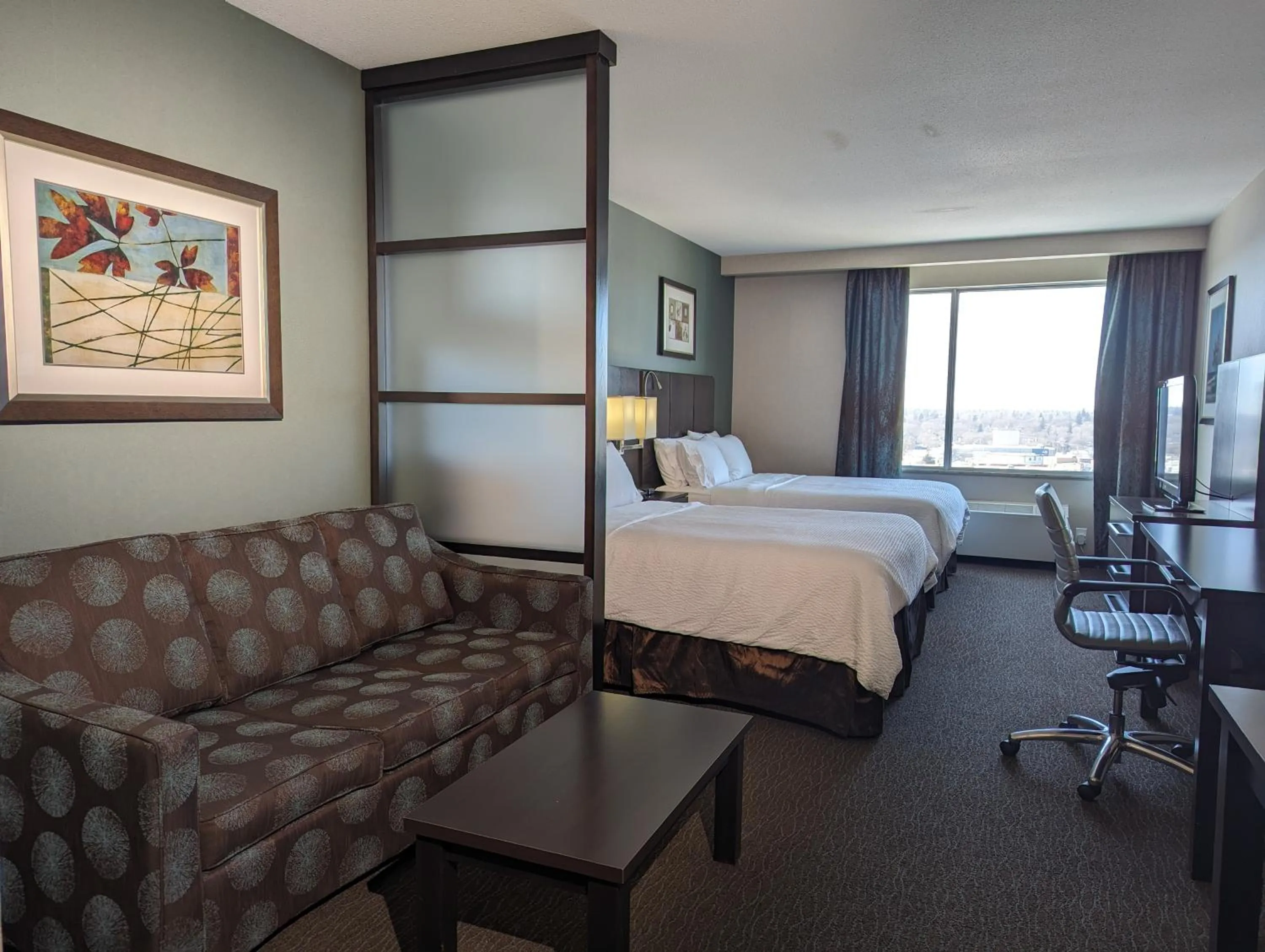 Bedroom, Bed in Holiday Inn Saskatoon Downtown by IHG