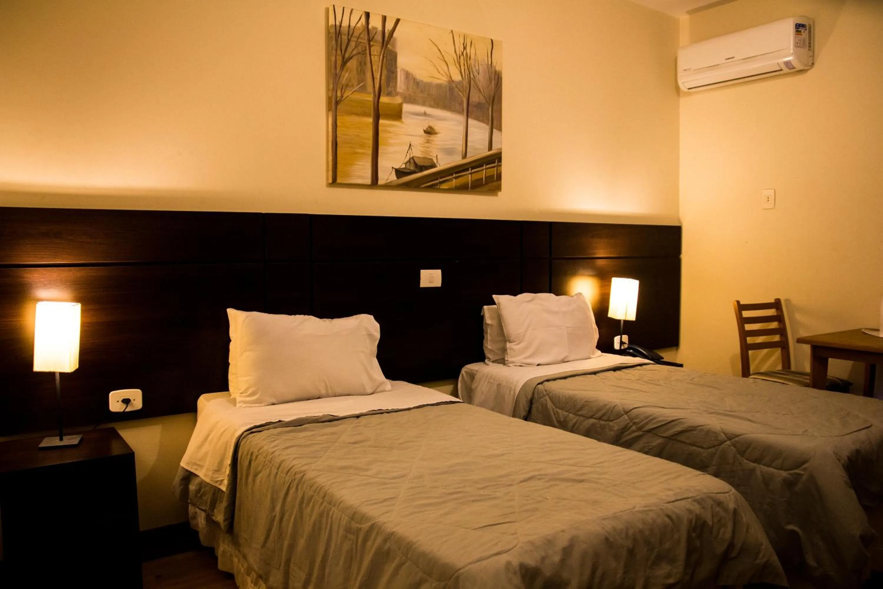 Bed in Hotel Brisa Rio