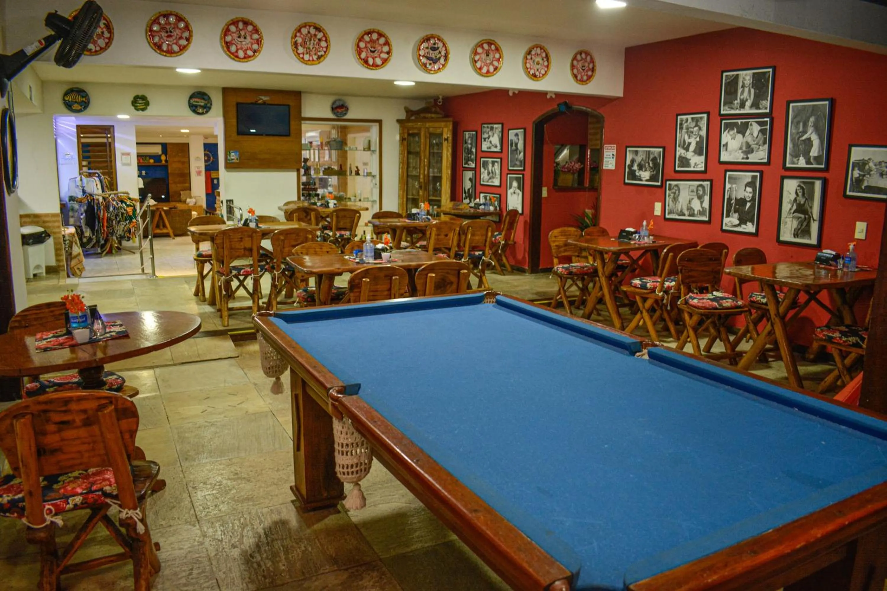 Restaurant/places to eat in Pousada da Prainha