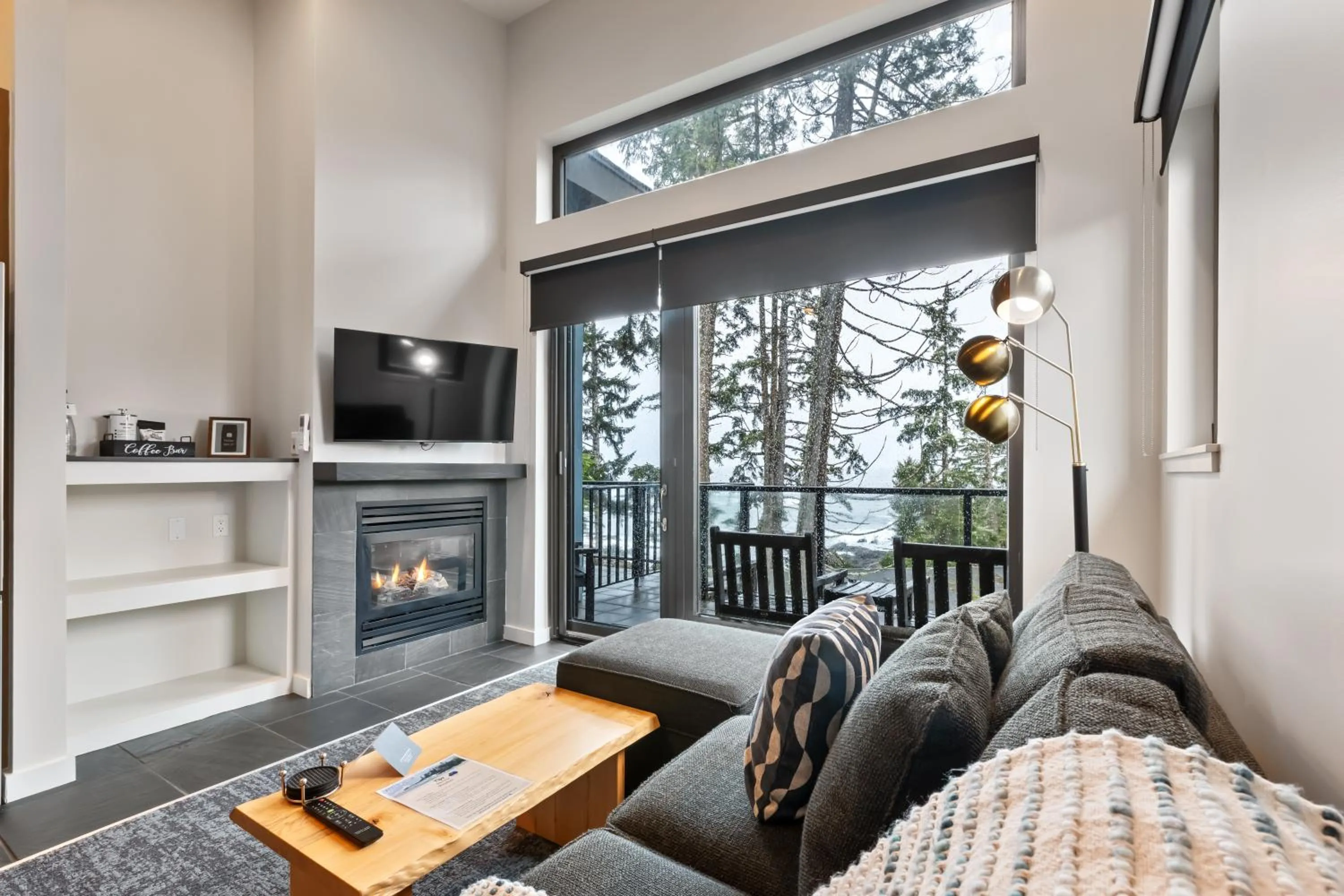 Black Rock Oceanfront Resort