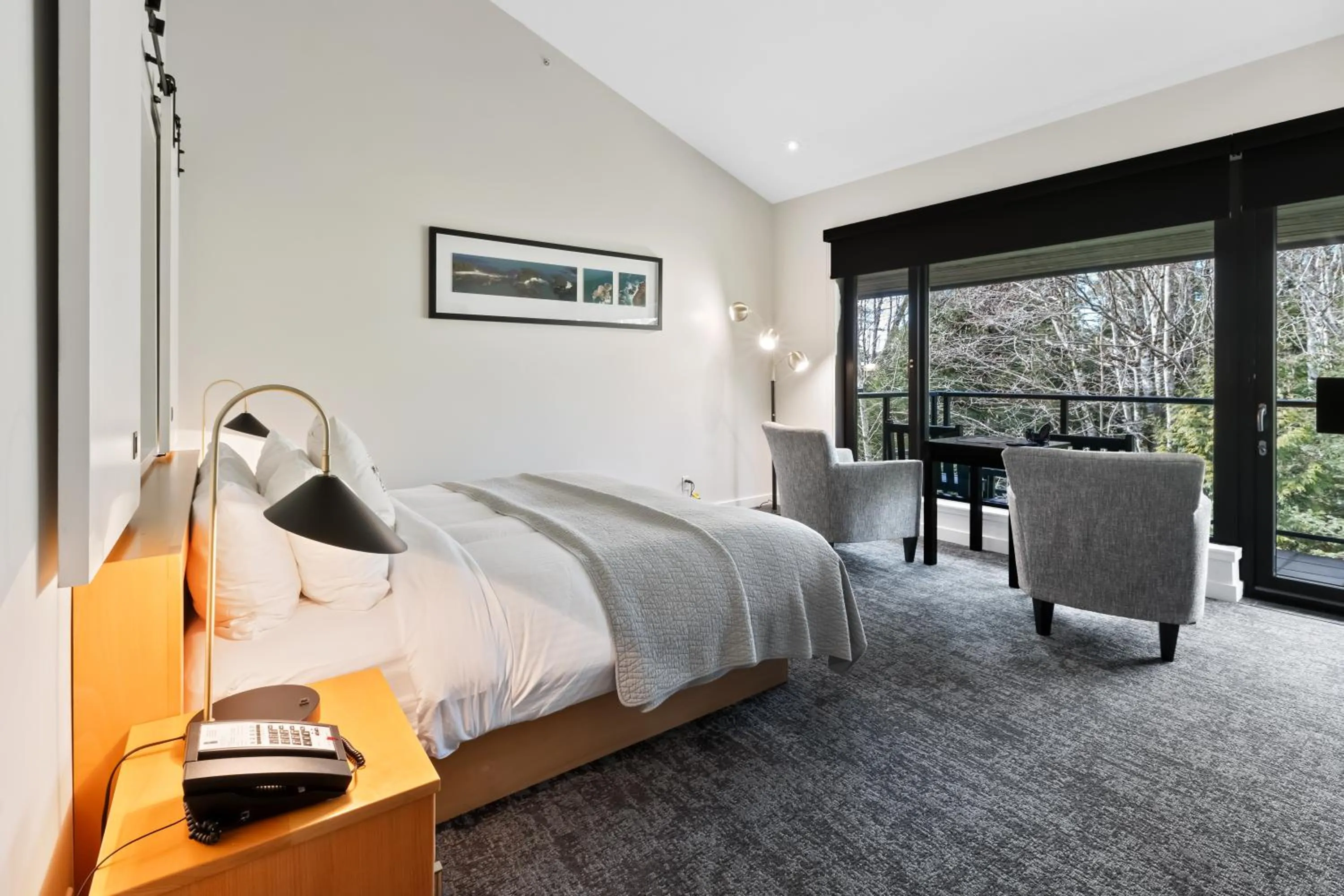 Bed in Black Rock Oceanfront Resort