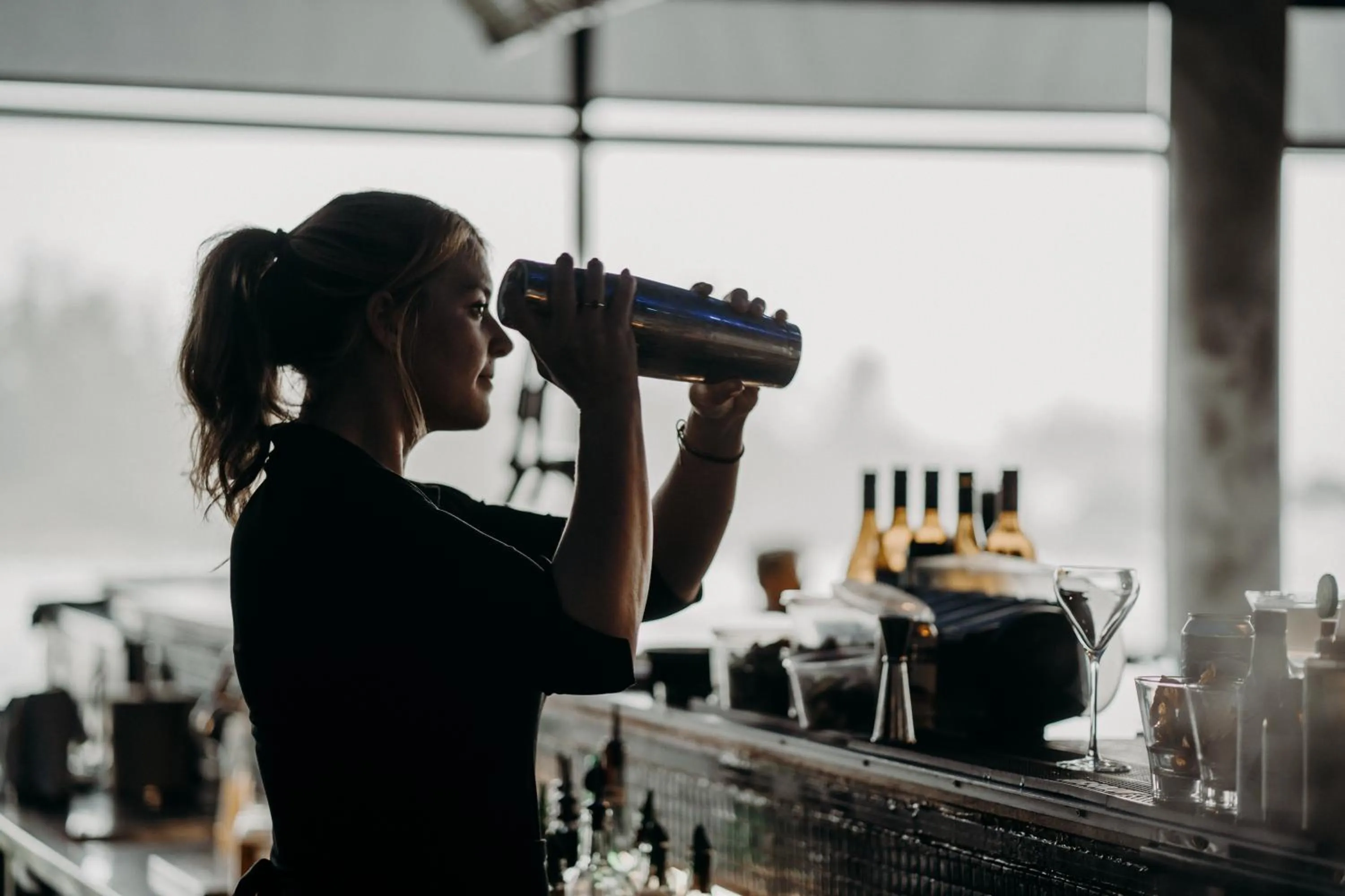 Restaurant/places to eat in Black Rock Oceanfront Resort