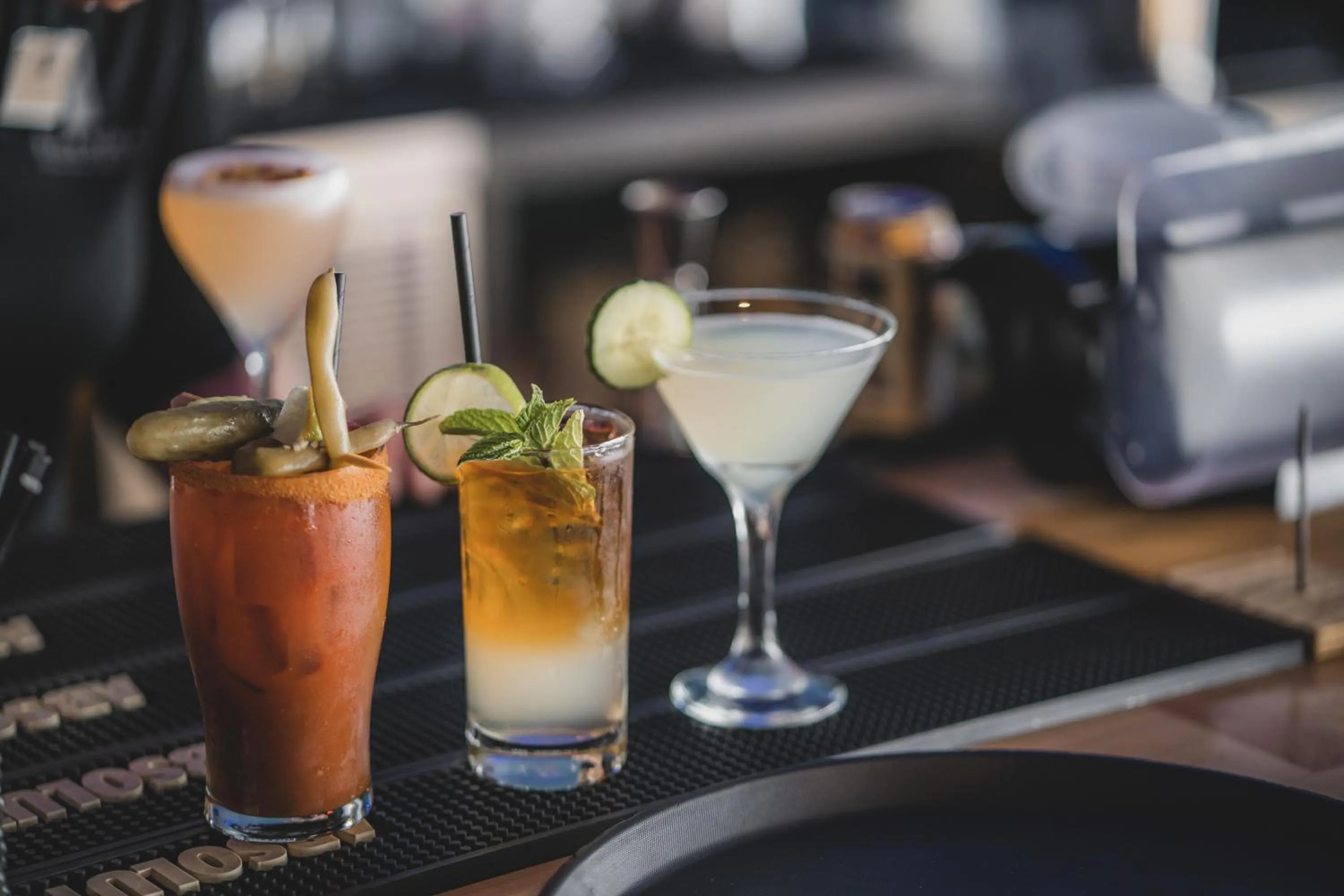 Restaurant/places to eat in Black Rock Oceanfront Resort