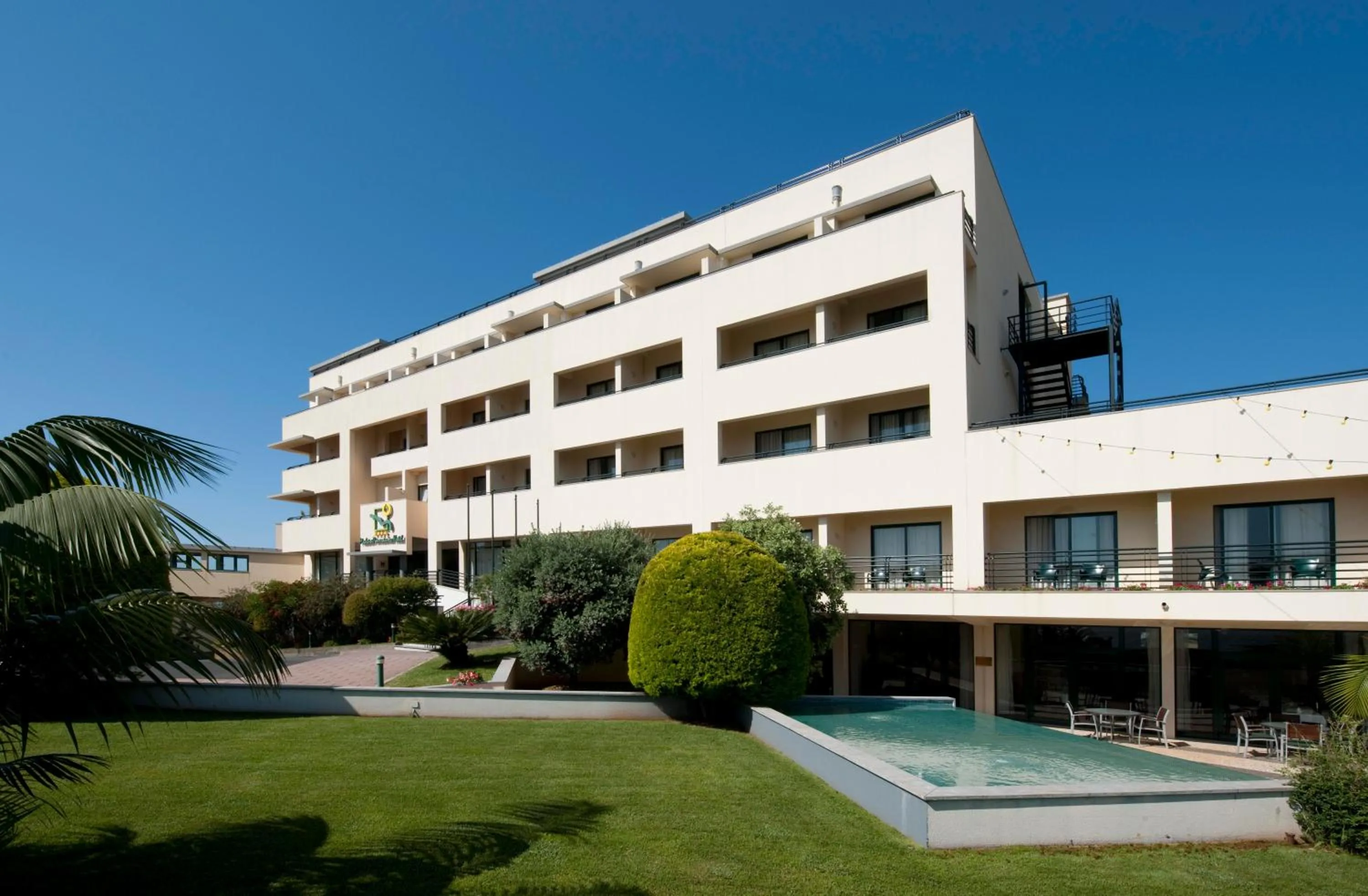 Property building in Madeira Panorâmico Hotel