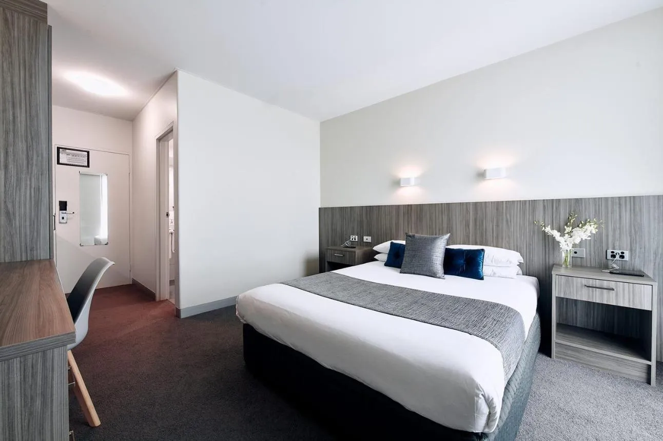 Bed in Club Laverton