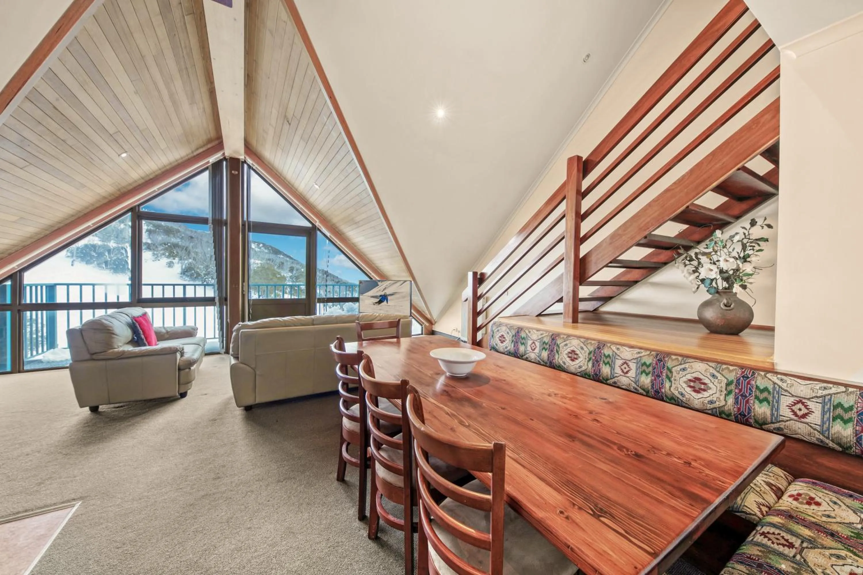 Living room in Falls Creek Country Club