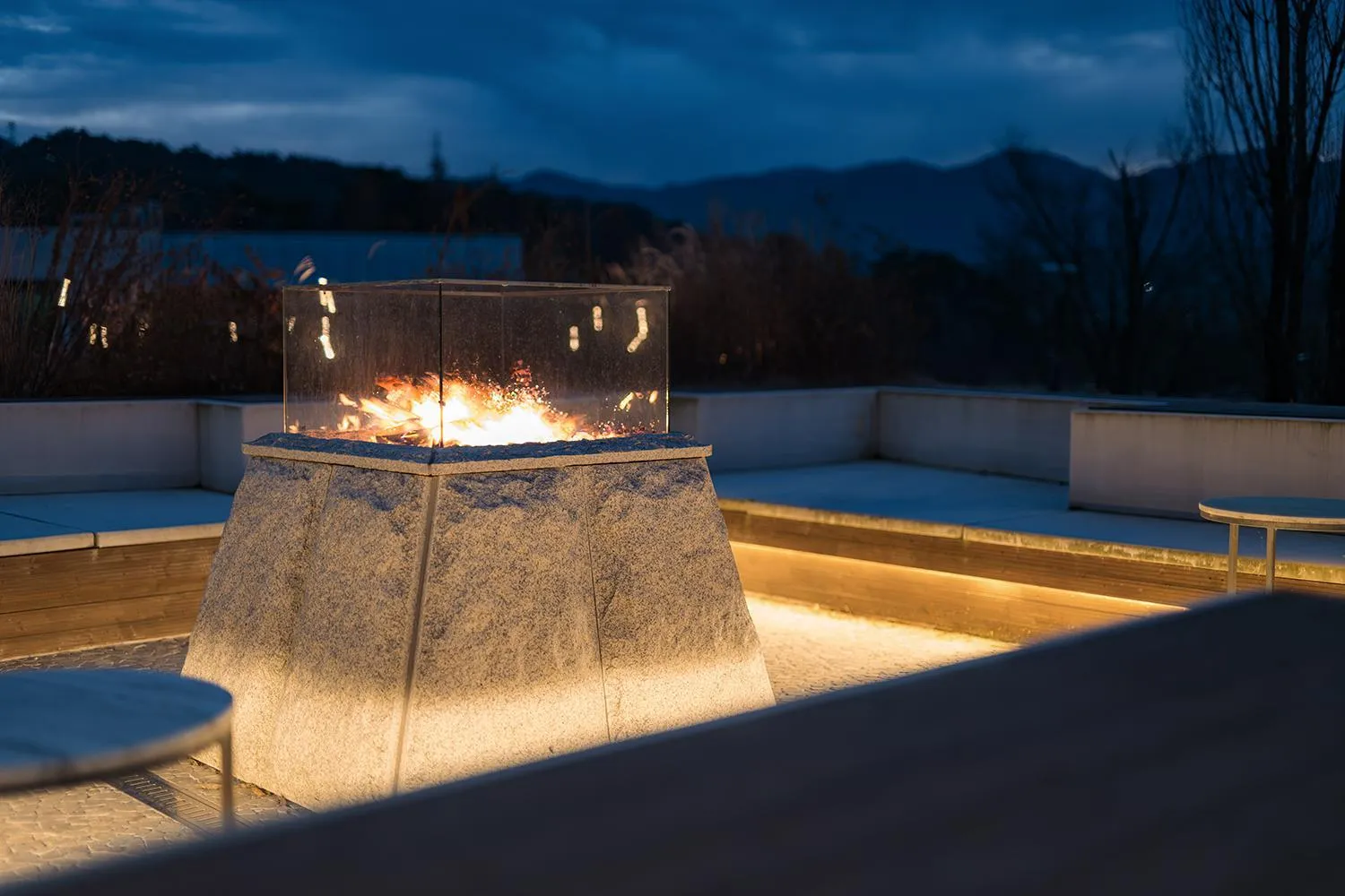 Night in The Suites Hotel Namwon