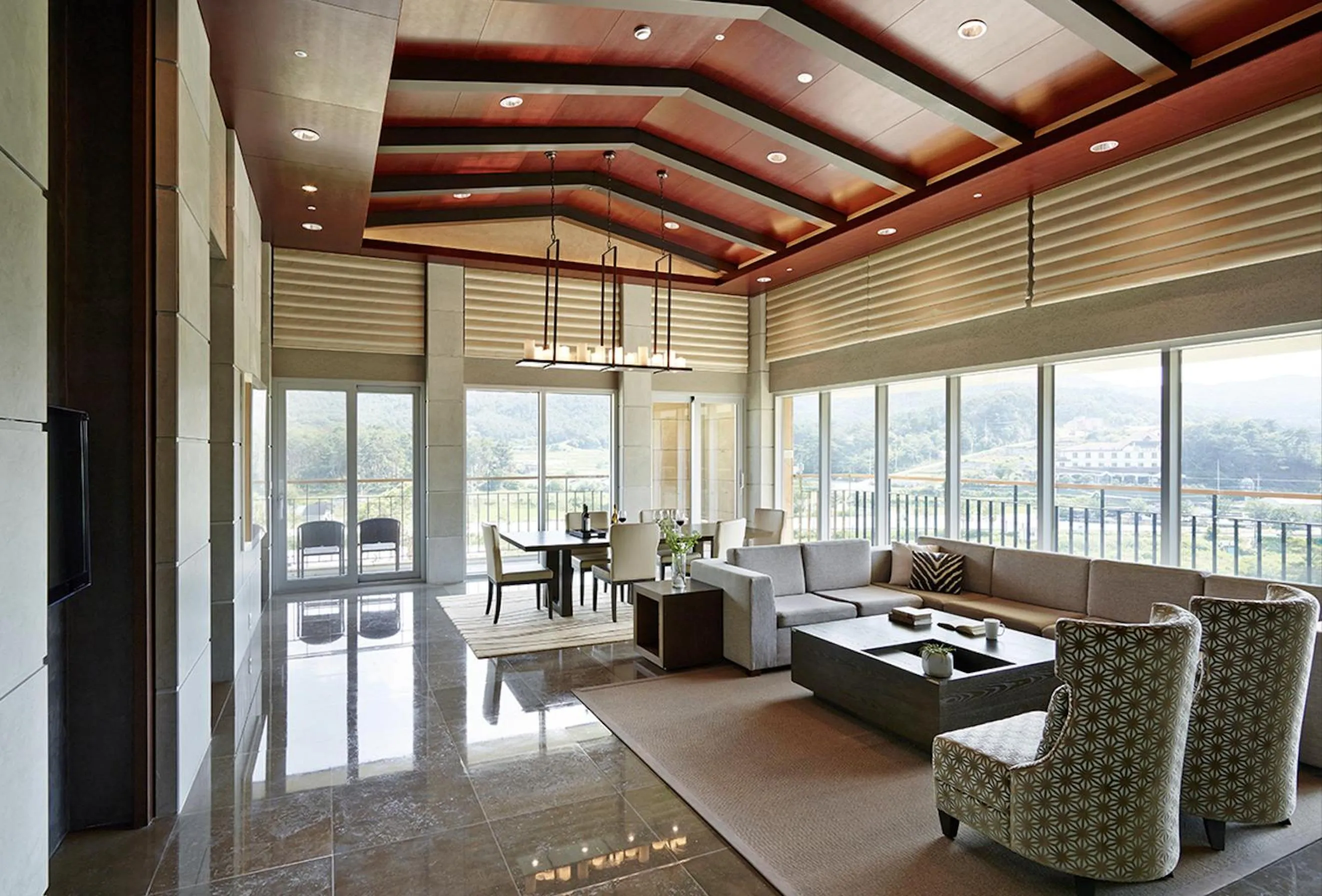 Living room in The Suites Hotel Namwon