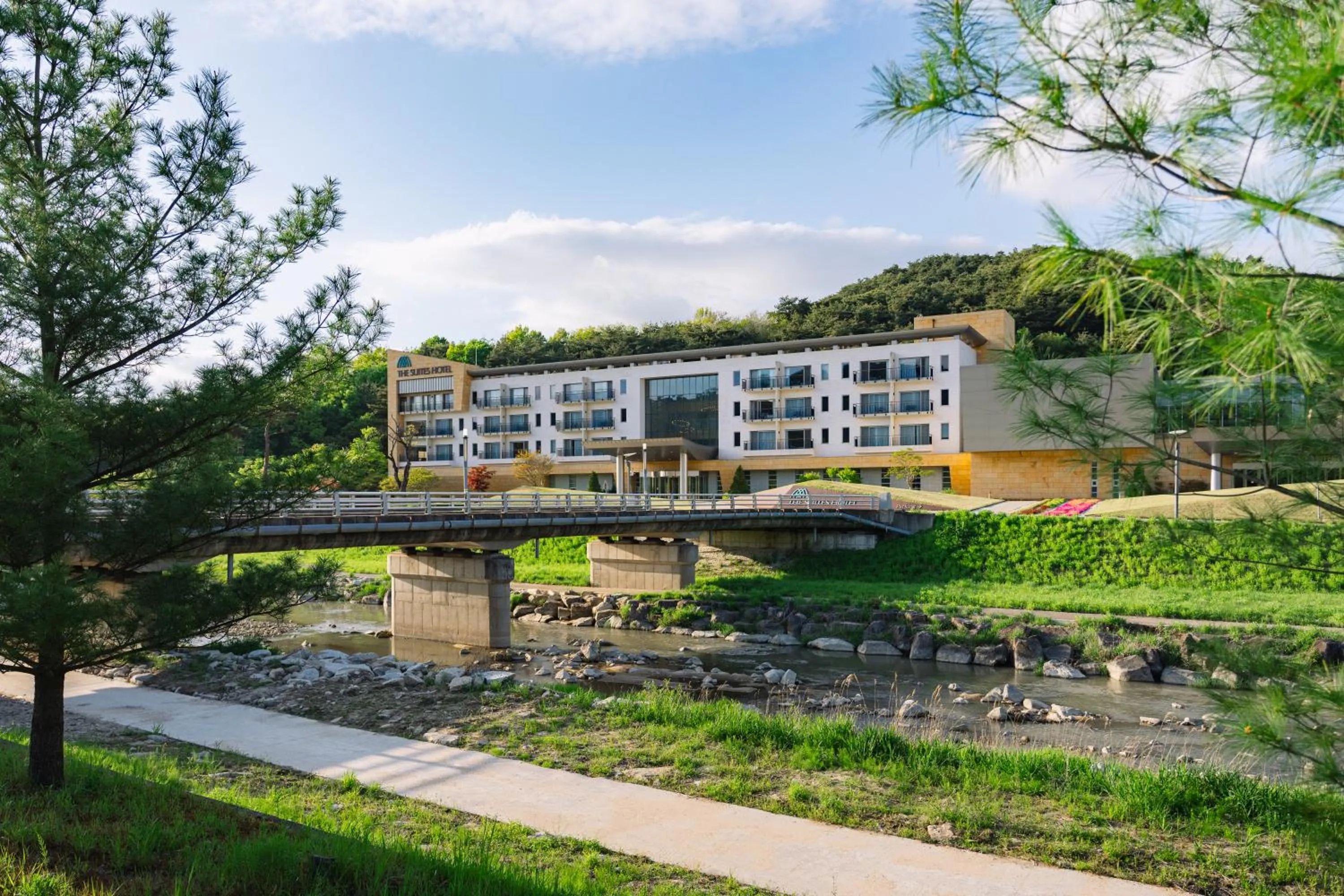 The Suites Hotel Namwon