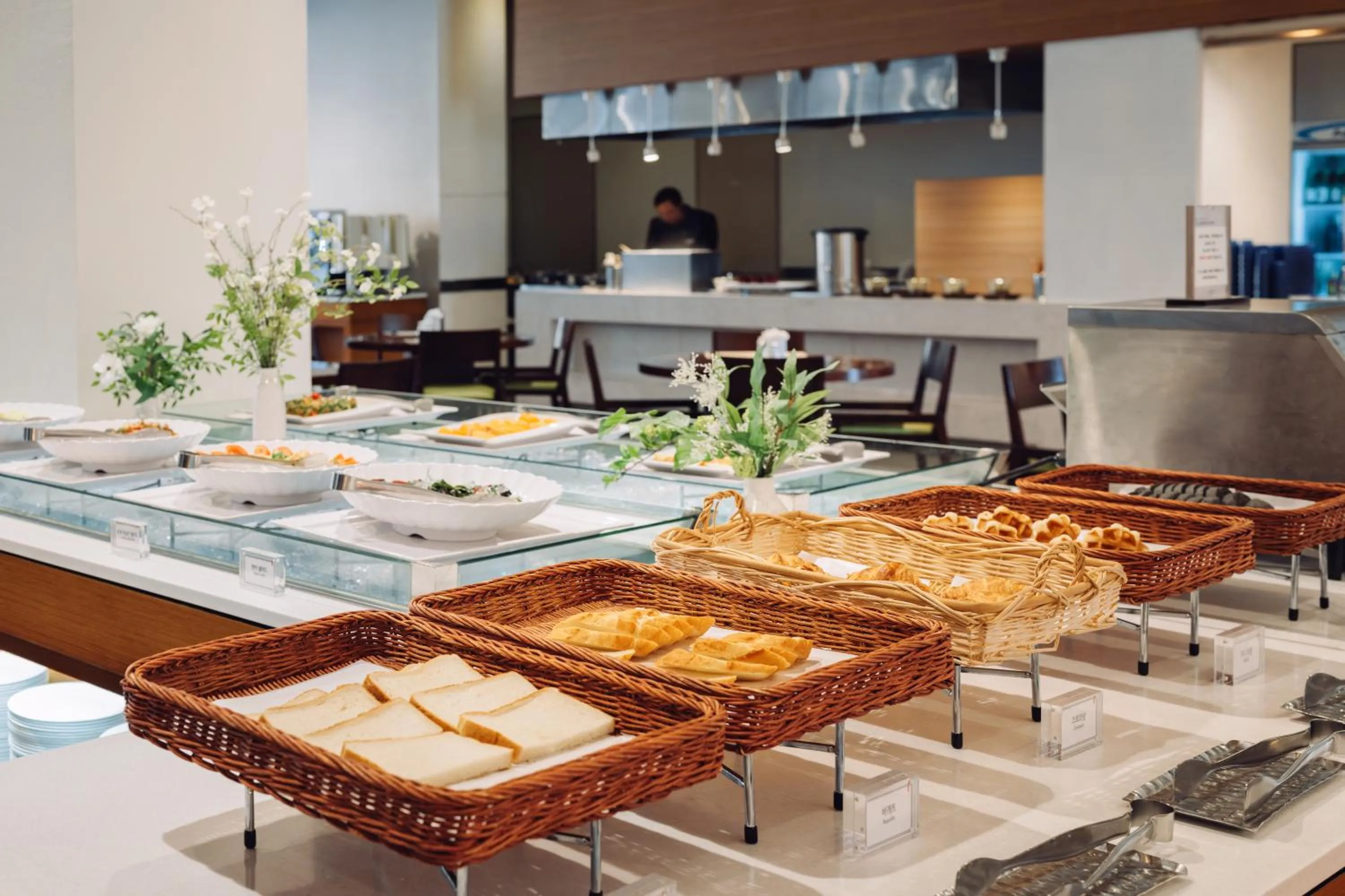 Breakfast in The Suites Hotel Namwon