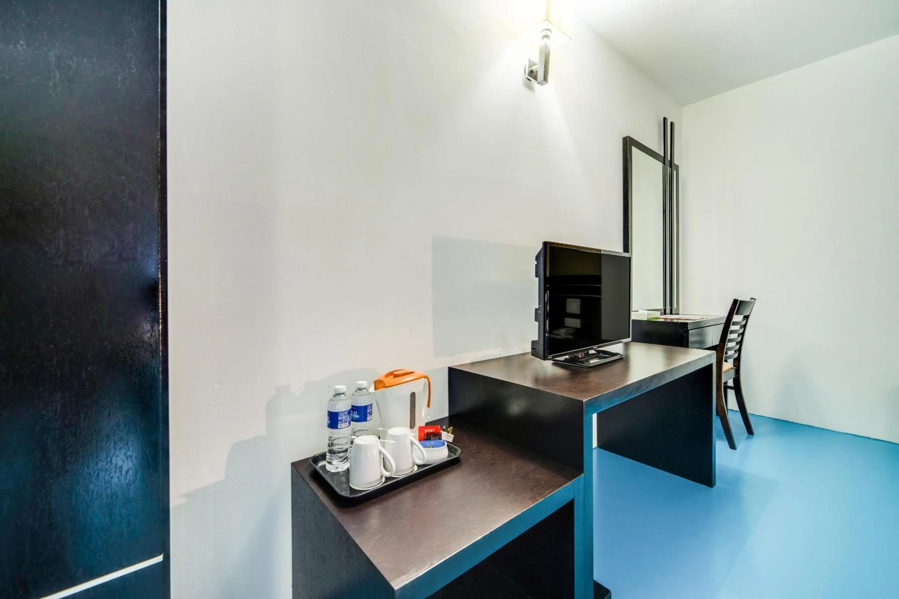 TV and multimedia in Kuala Melaka Inn