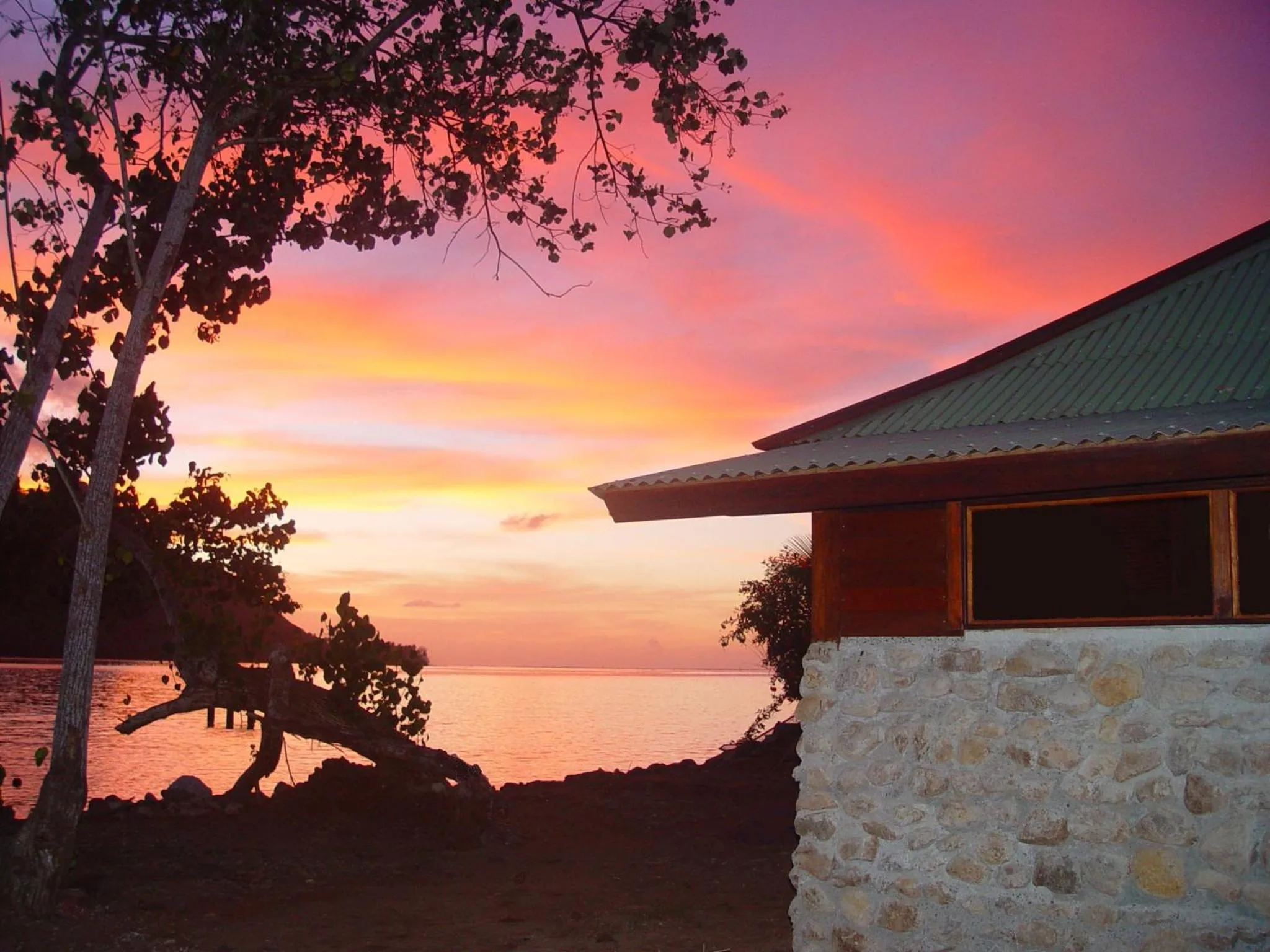 Property building in Robinson's Cove Villas