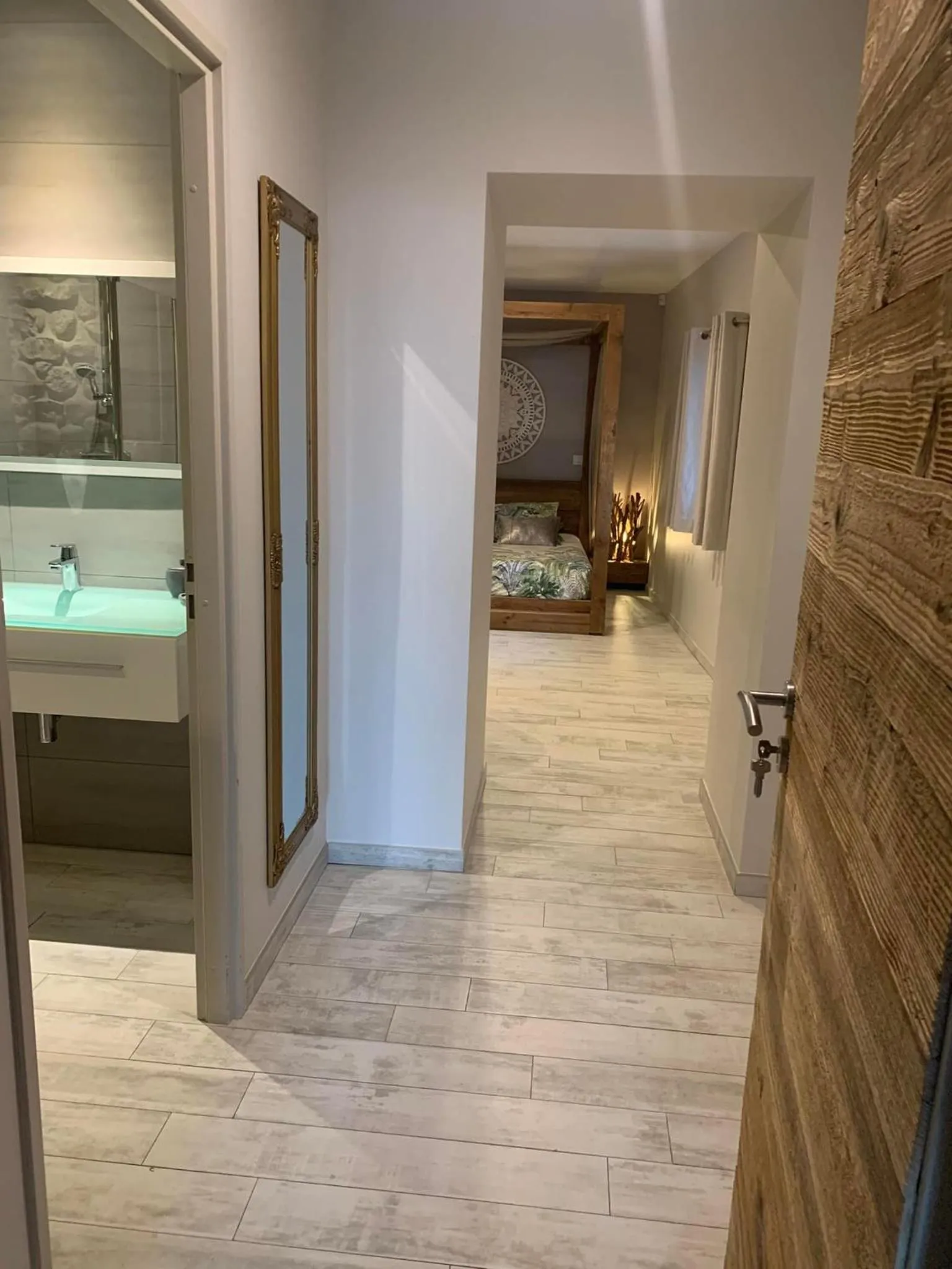 Le Paon Bleu Annecy Poisy