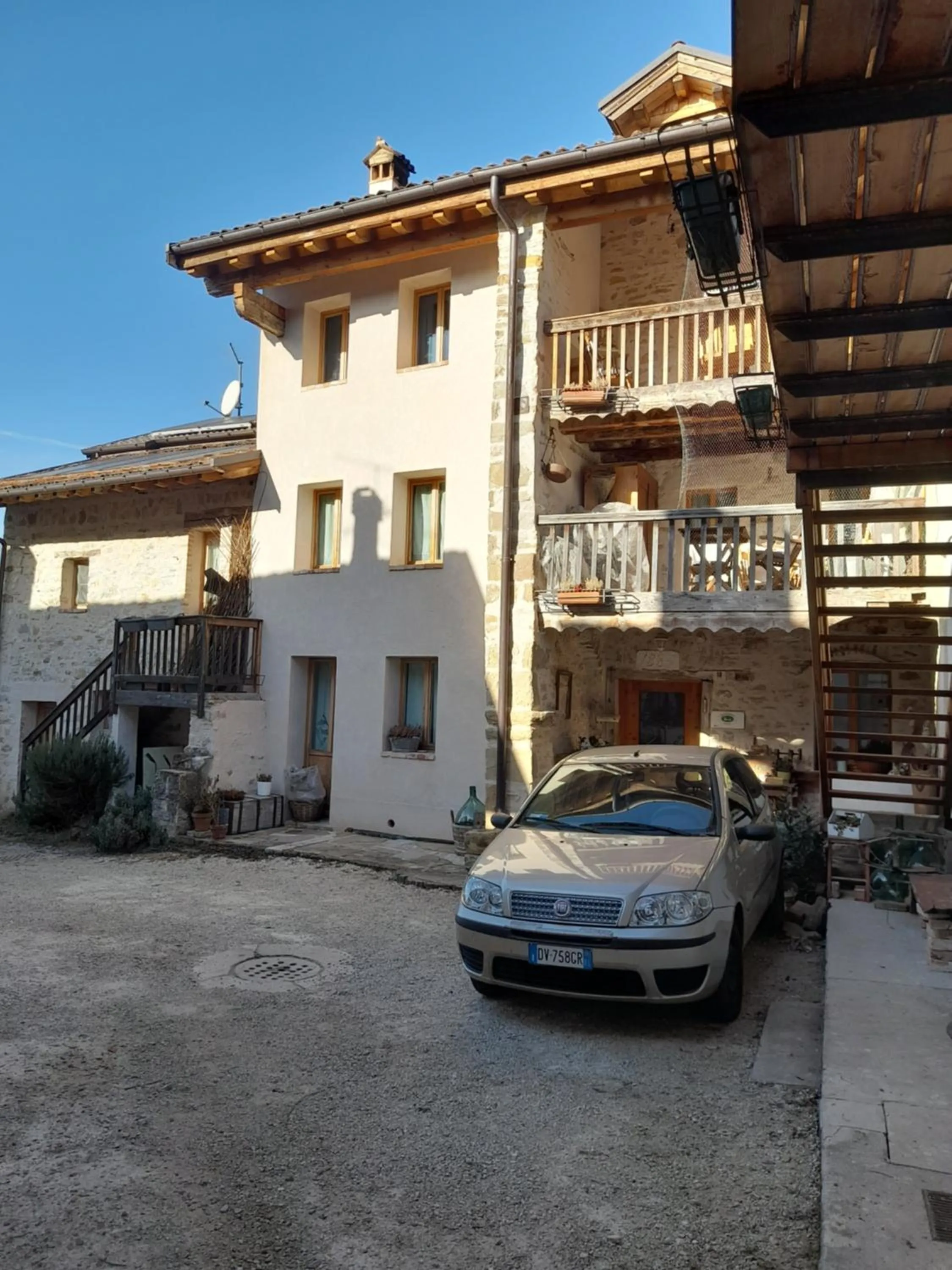 Property building in Casa 1885